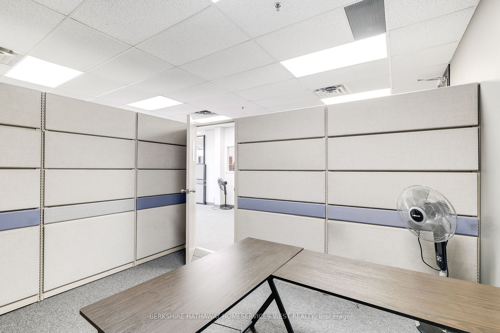 5080 Timberlea Blvd, #205