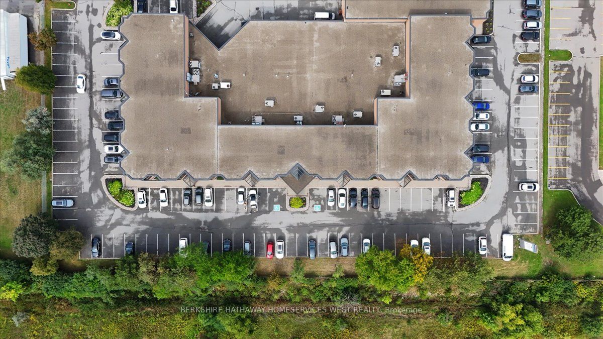 5080 Timberlea Blvd, #205