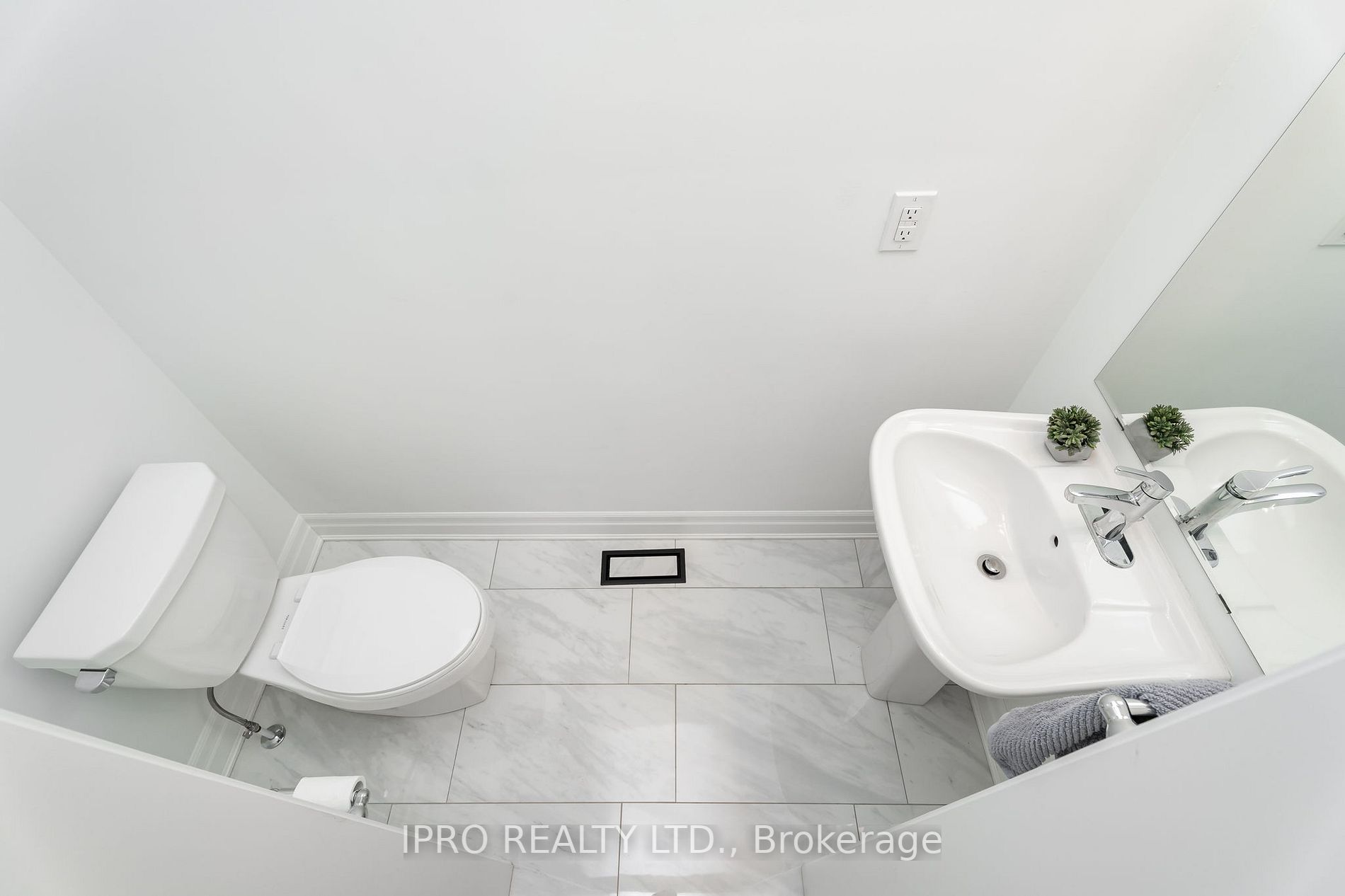 861 Tea Landing