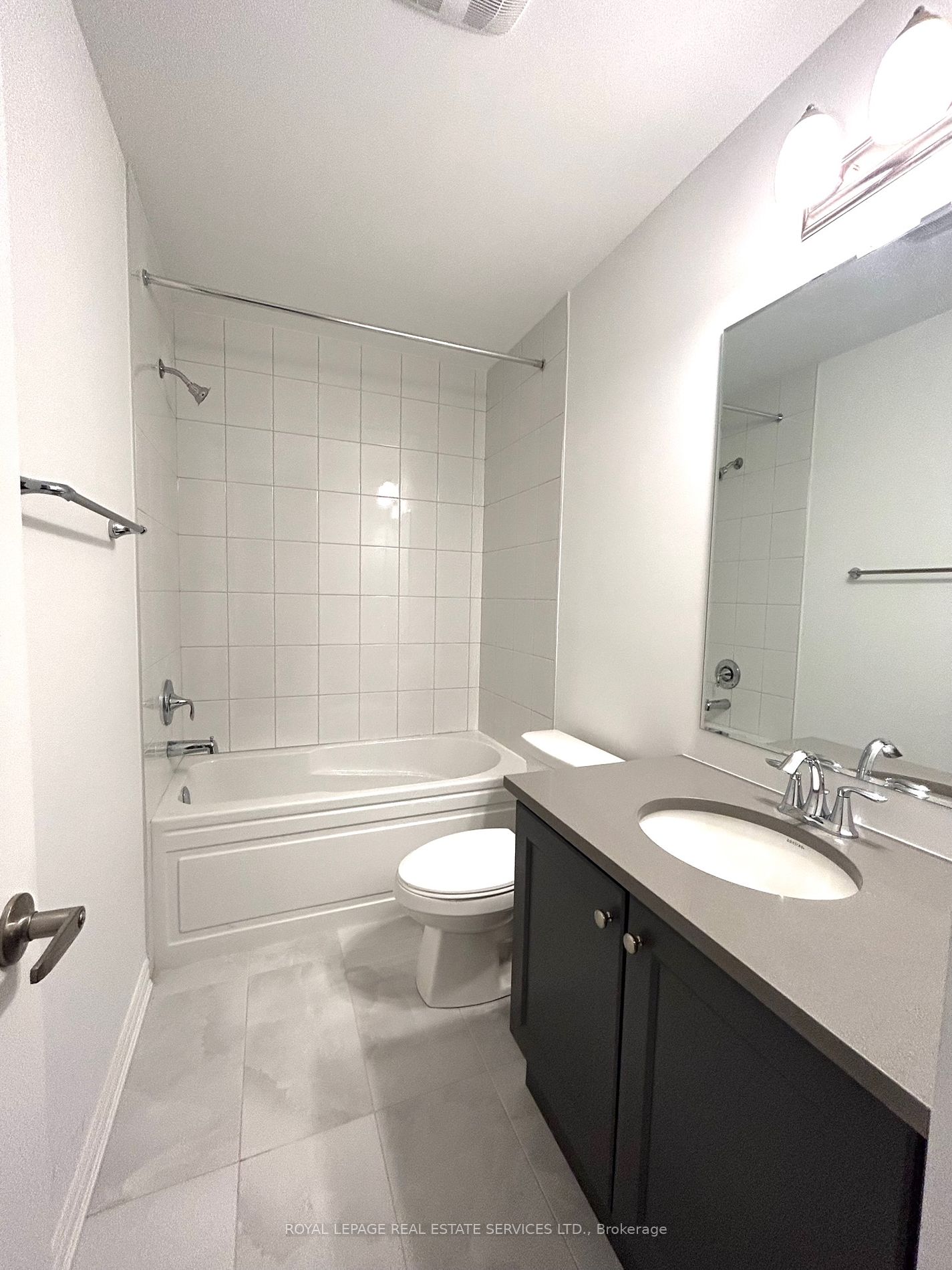 1391 Kaniv St