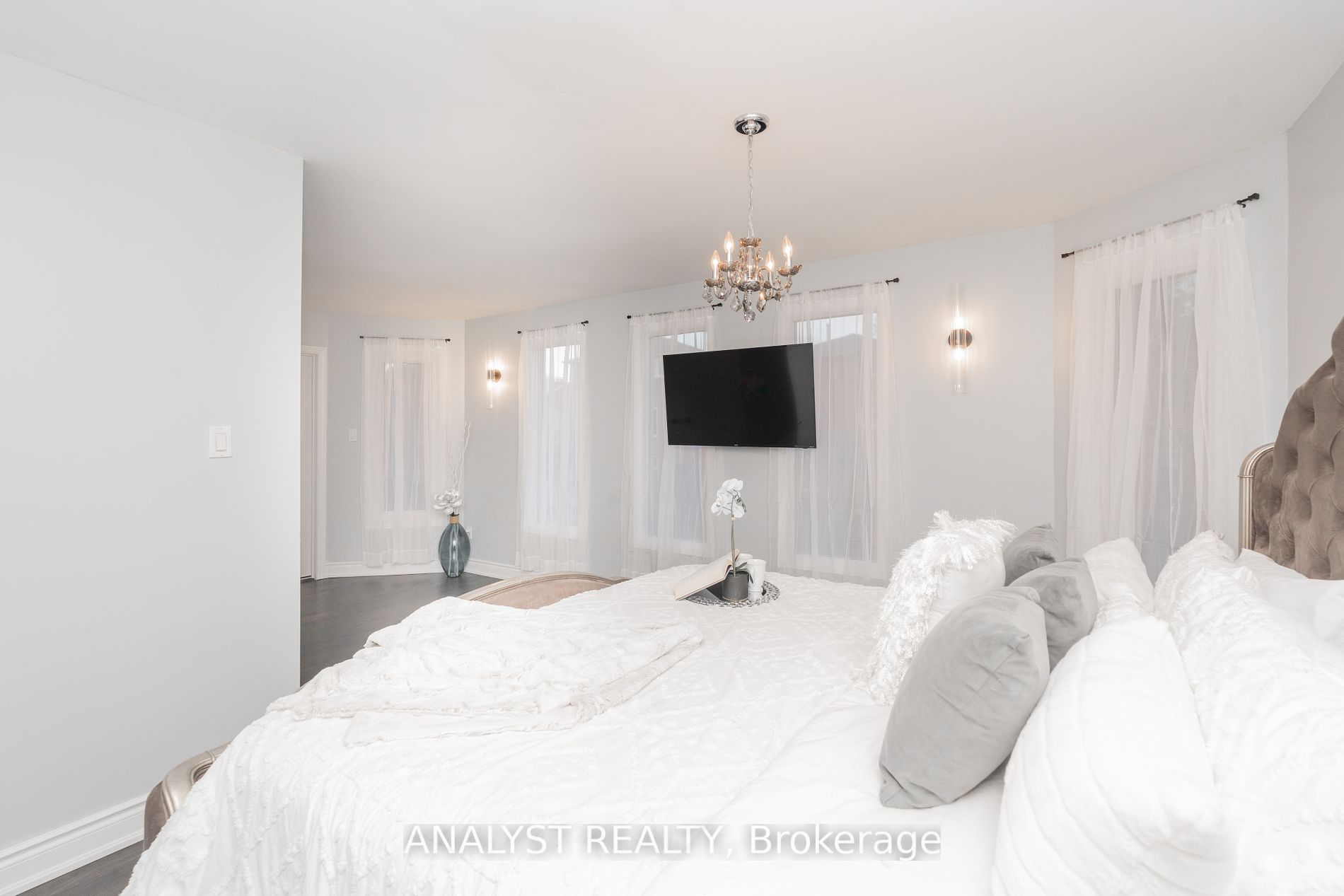 52 St Michaels Cres