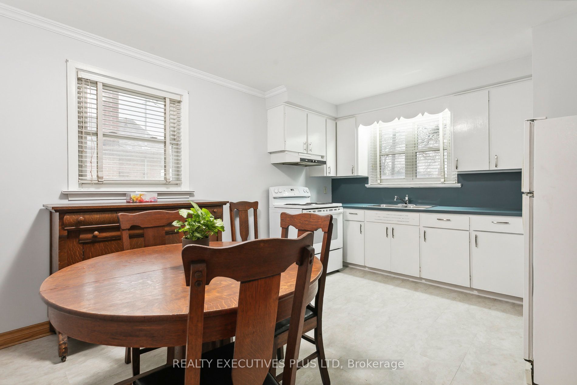 21 Holbeach Rd