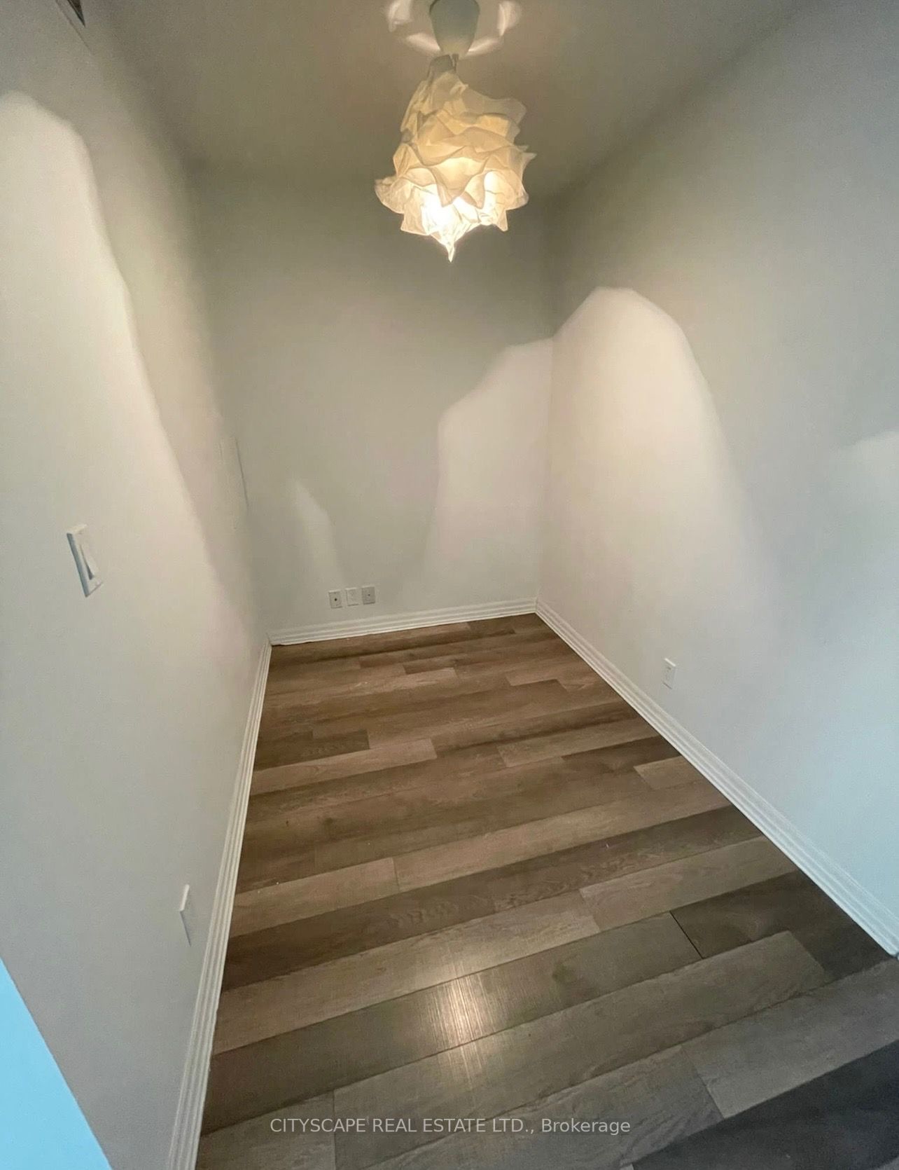 80 Esther Lorrie Dr, #202