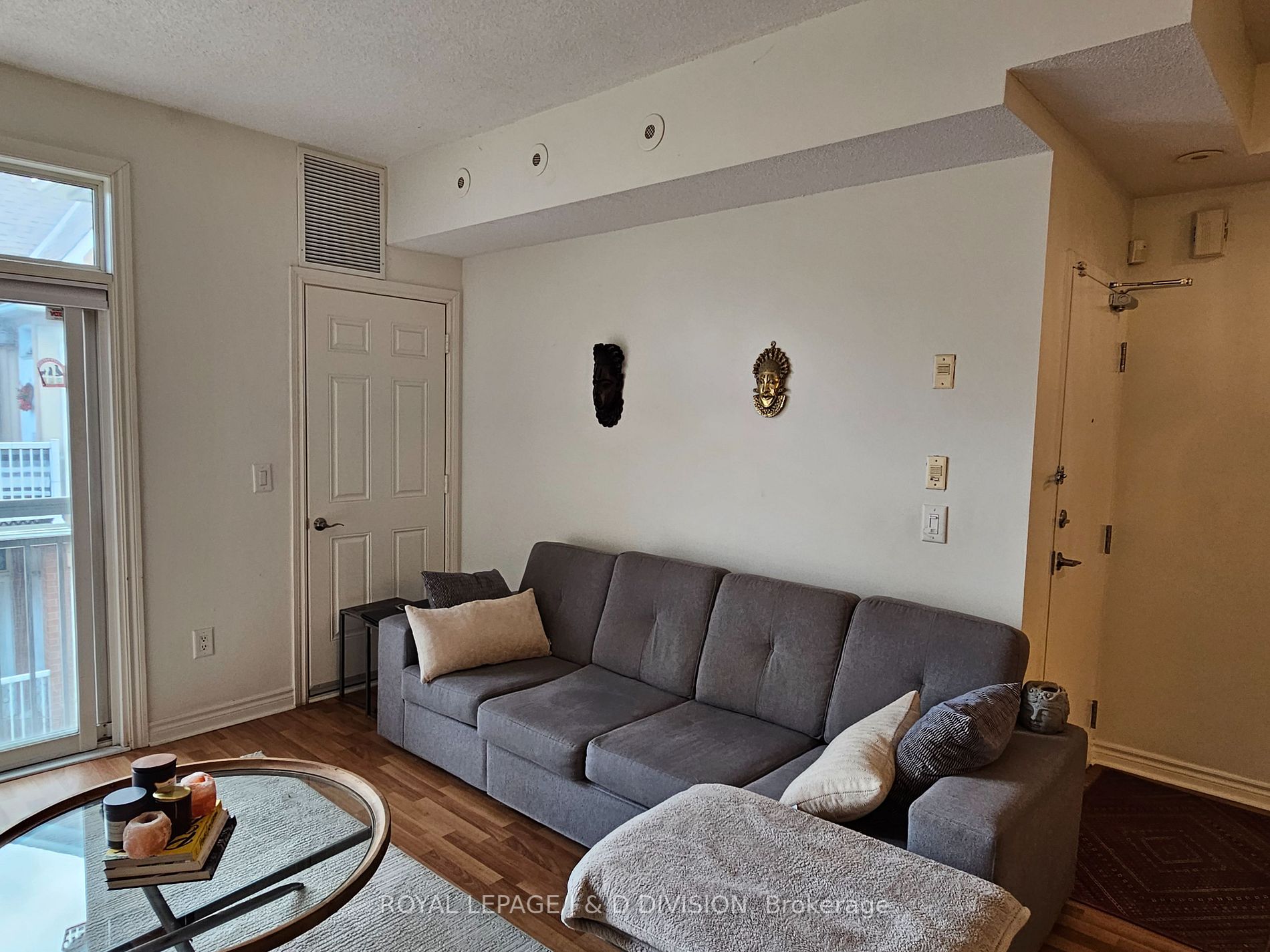 38 Gibson Ave, #9