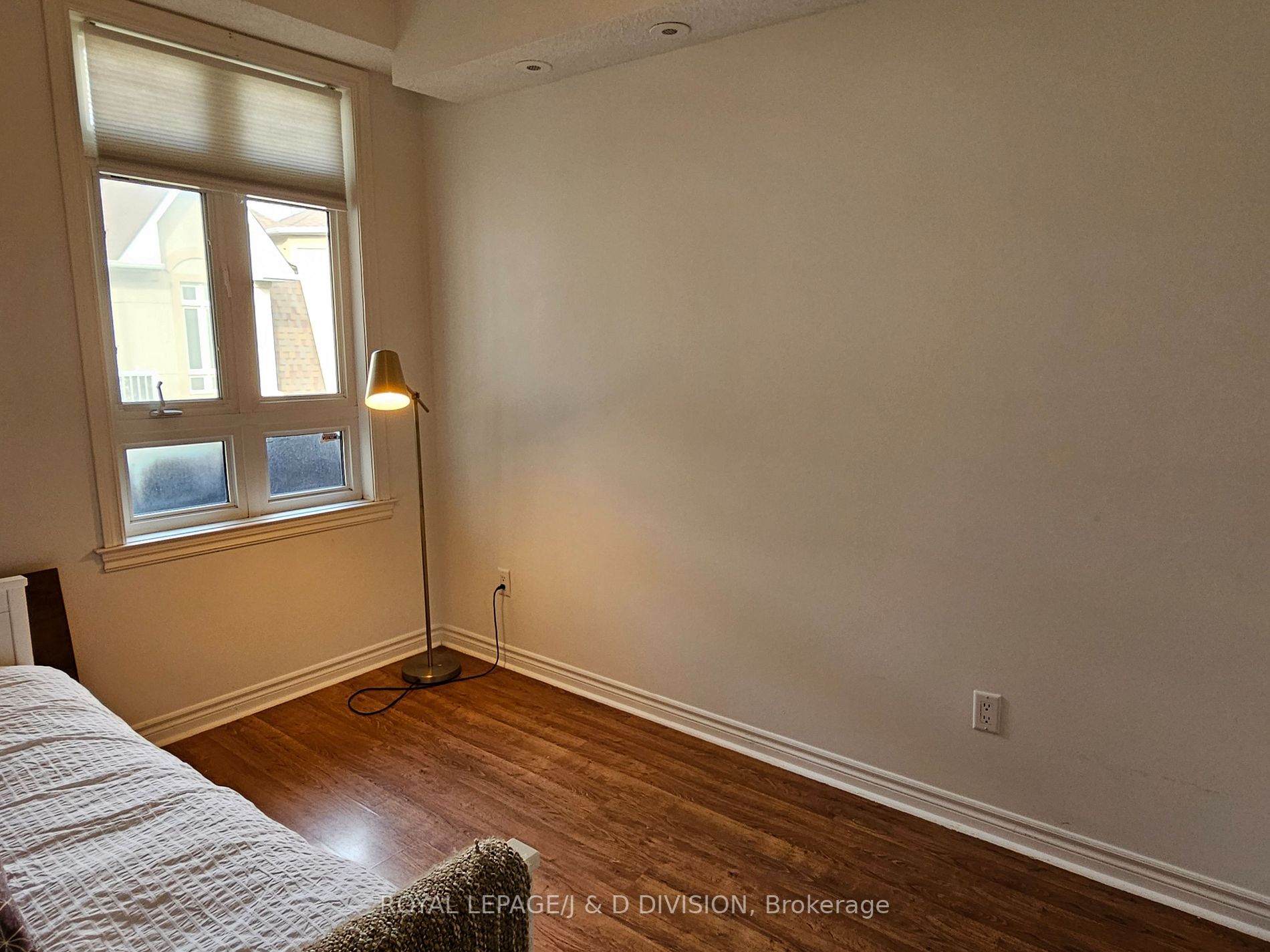 38 Gibson Ave, #9