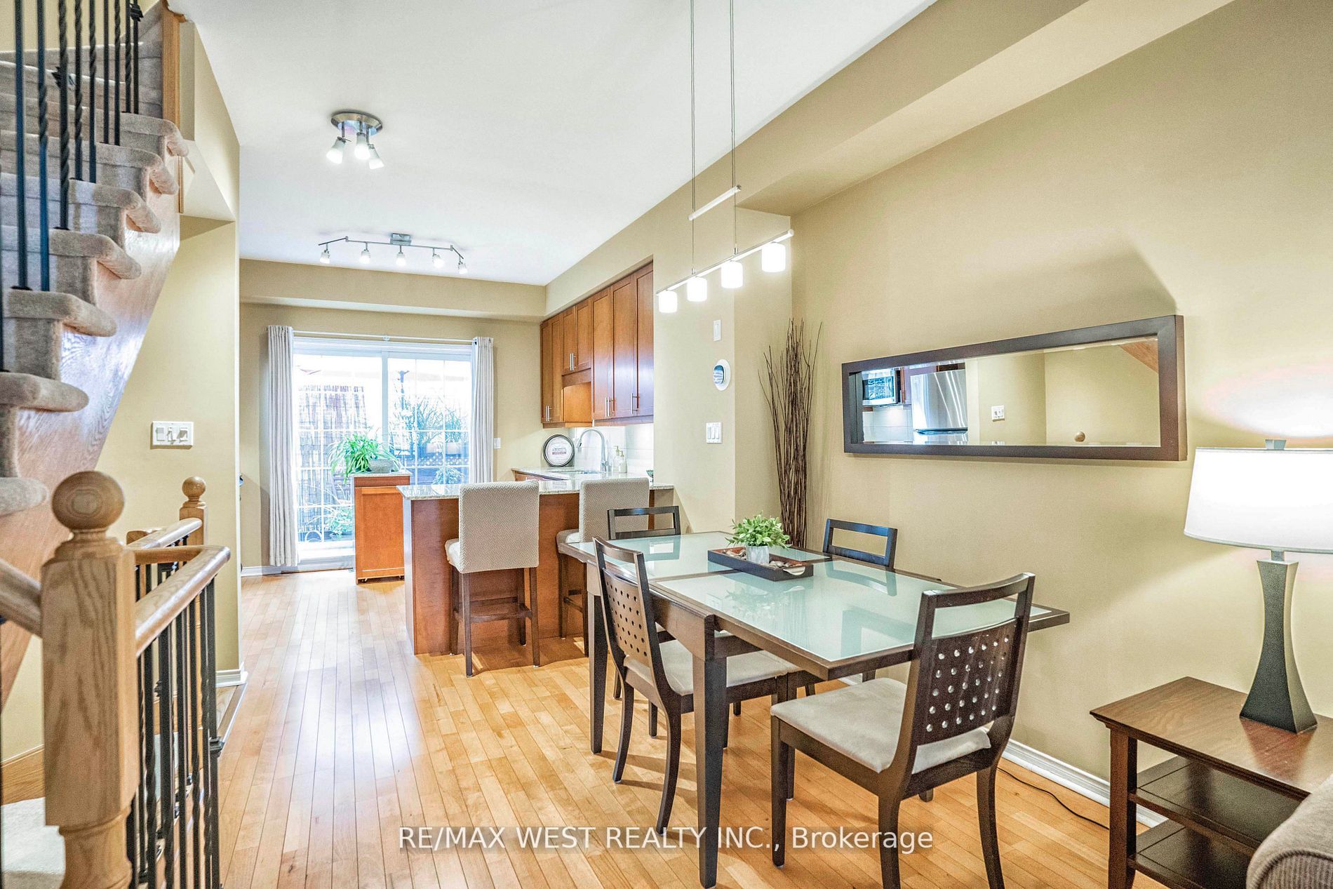 117A The Queensway, #102