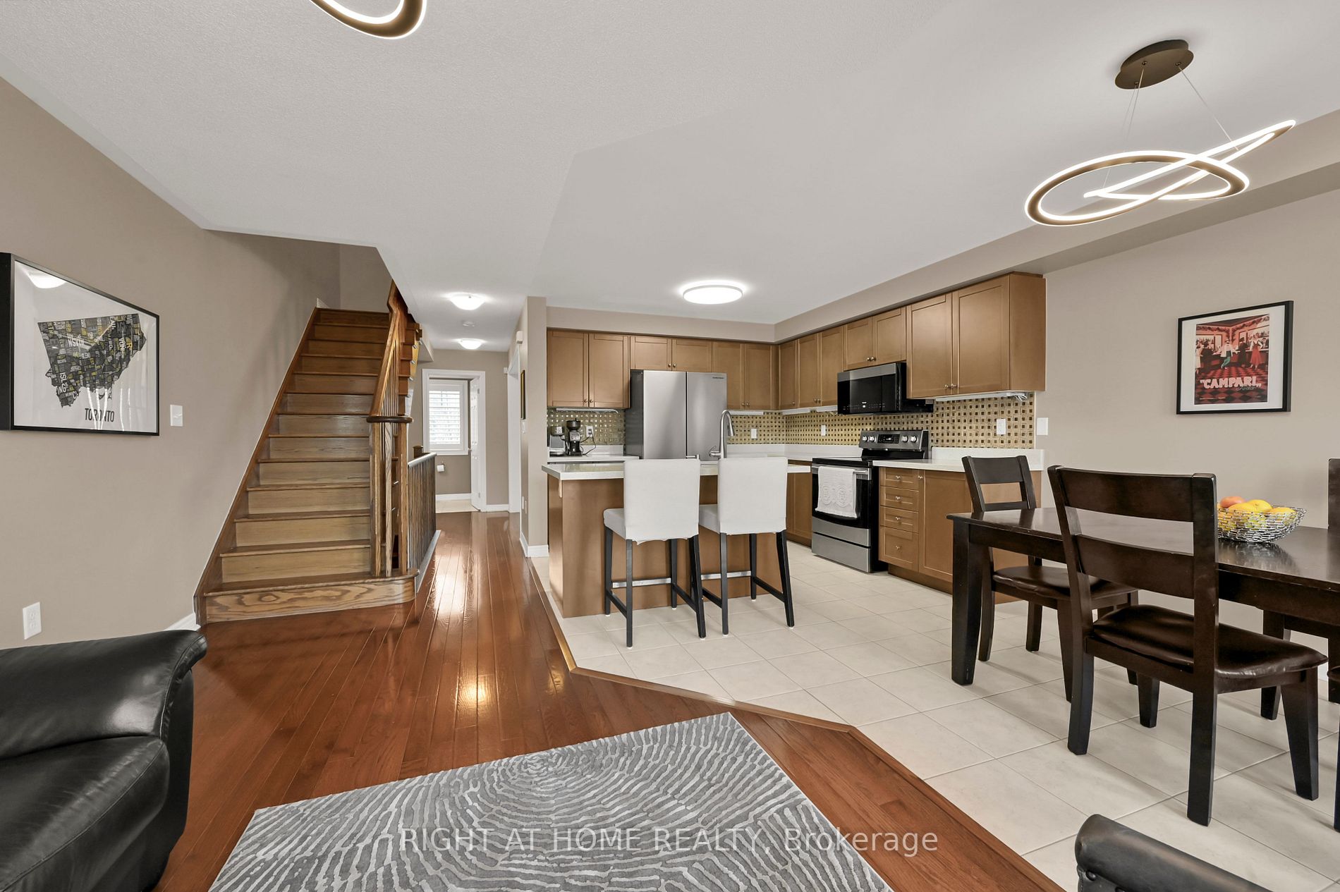 2006 Trawden Way N, #34