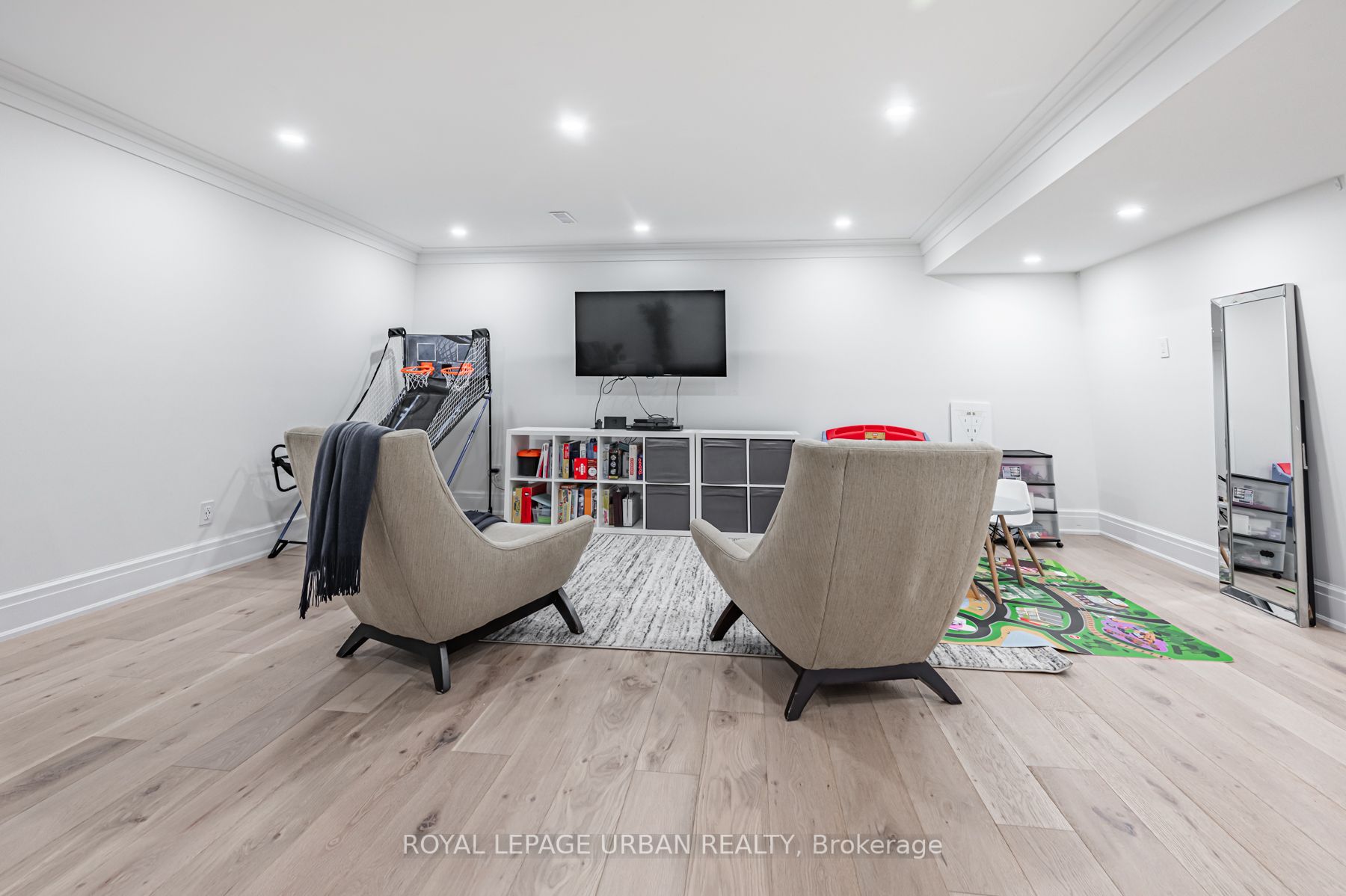 86 Comay Rd