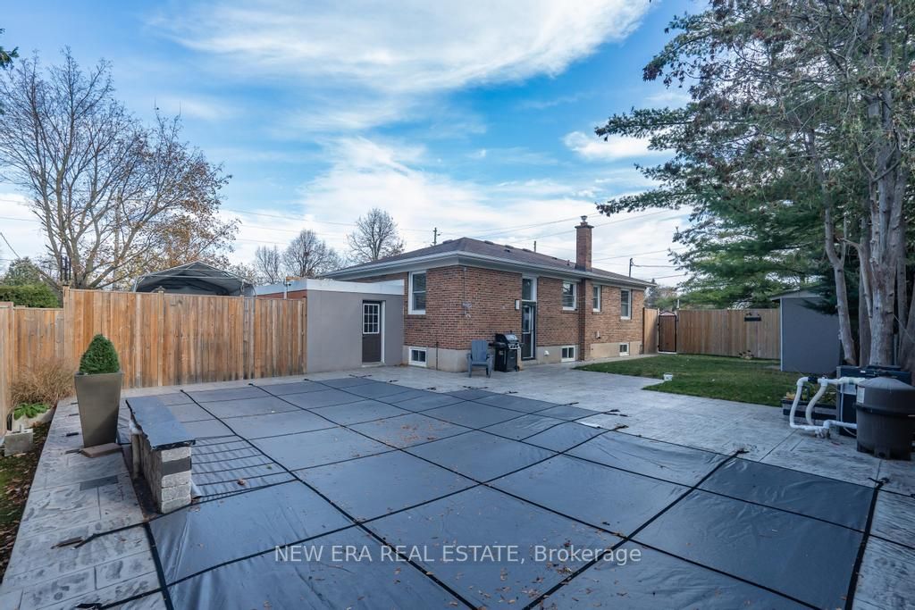 98 Delrex Blvd