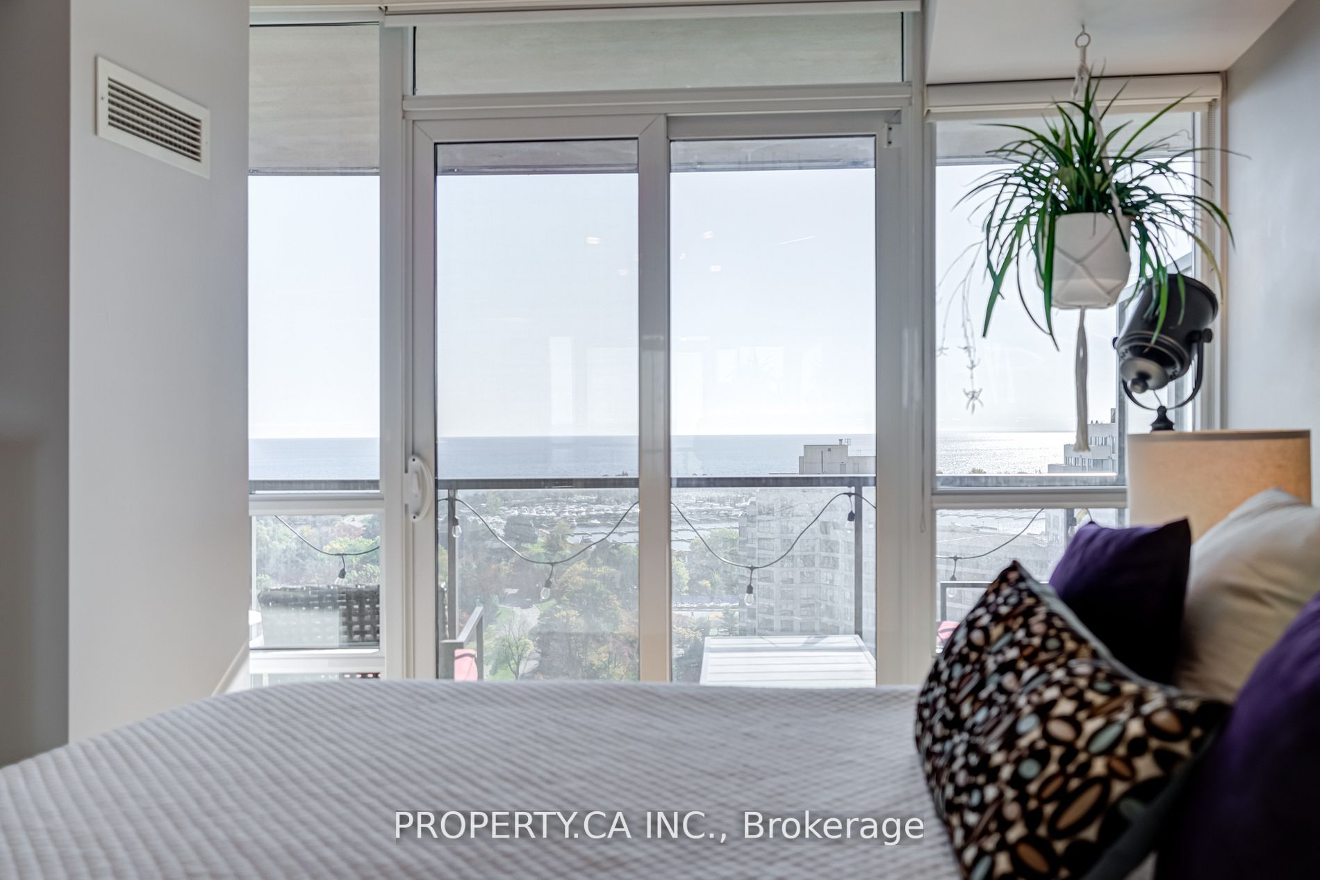 2230 Lake Shore Blvd W, #1501