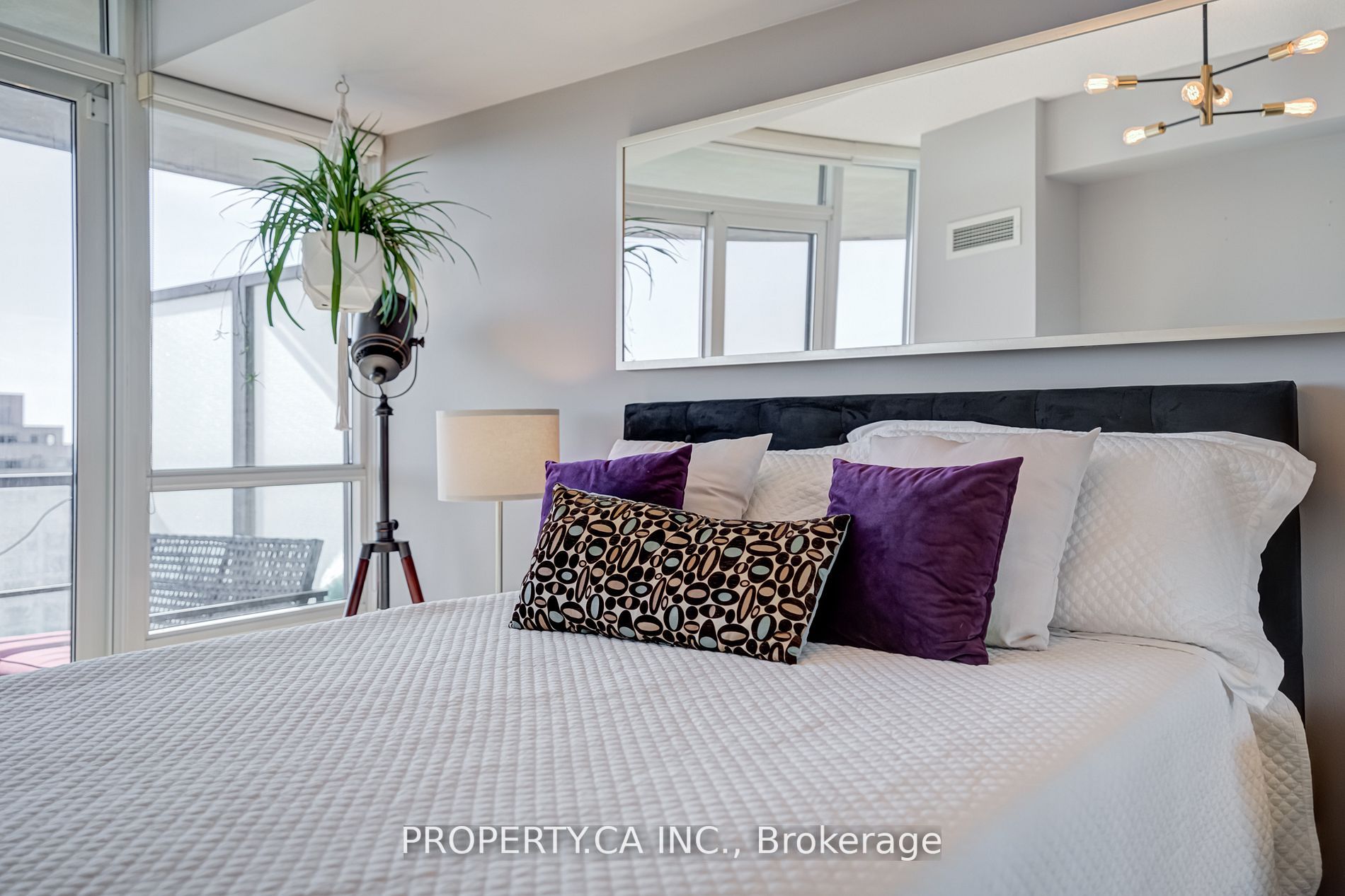 2230 Lake Shore Blvd W, #1501