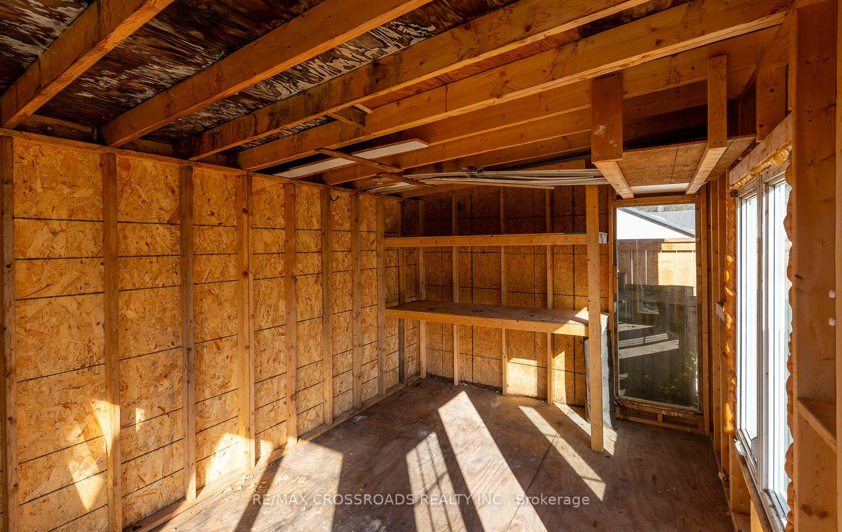 2371 Barclay Rd