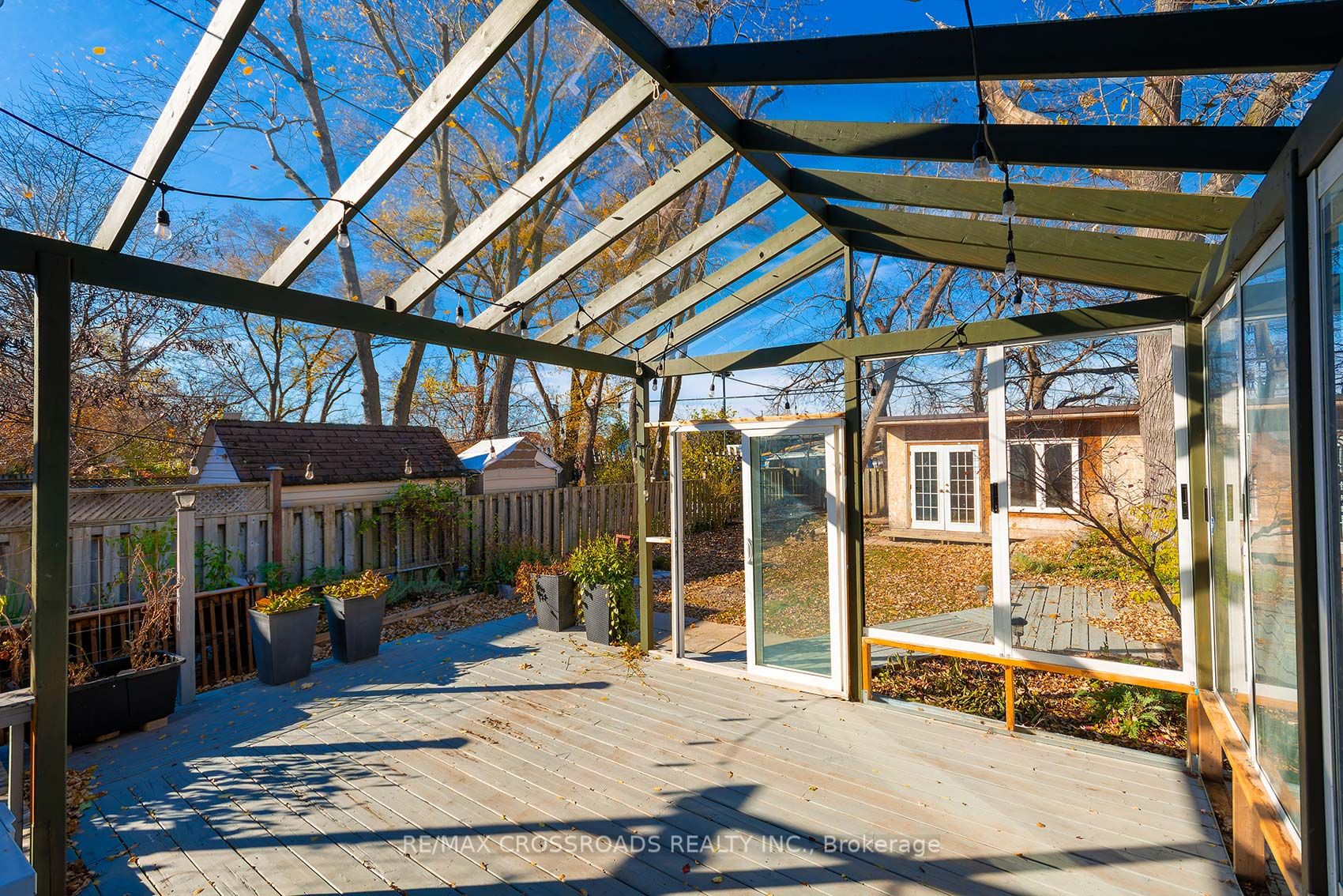 2371 Barclay Rd