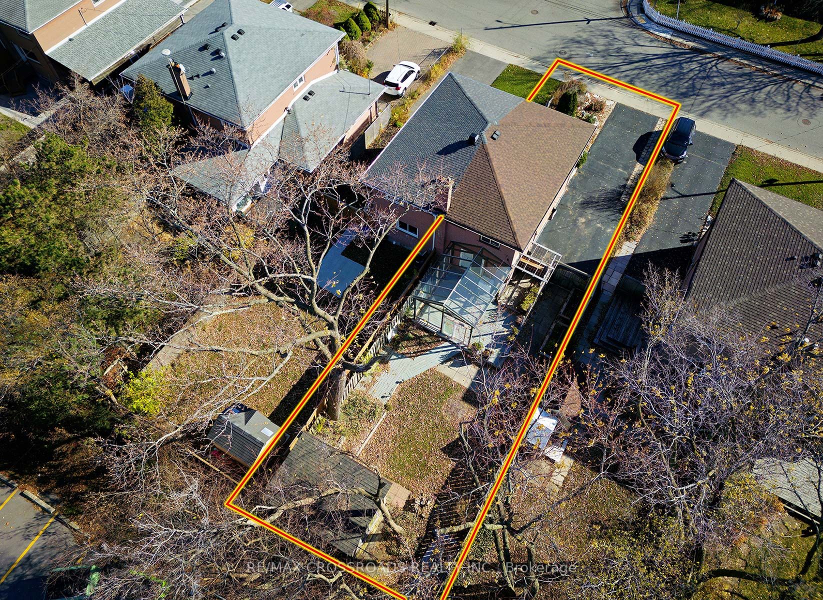 2371 Barclay Rd