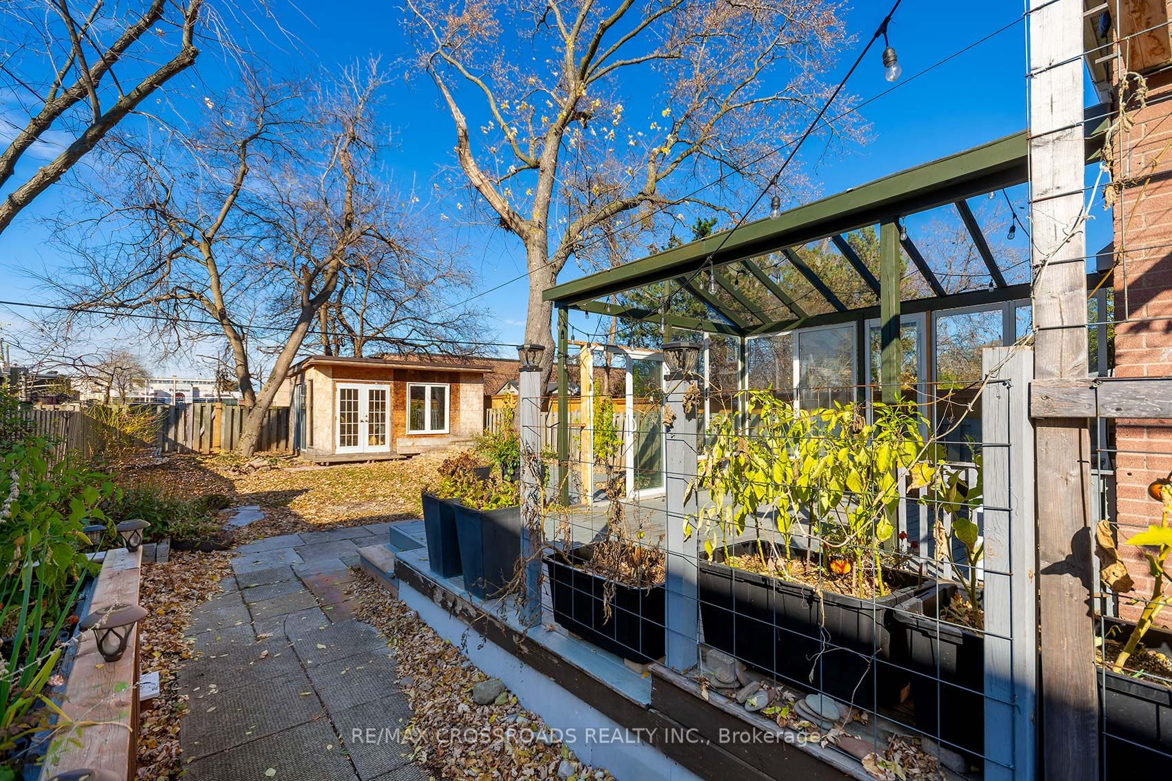 2371 Barclay Rd