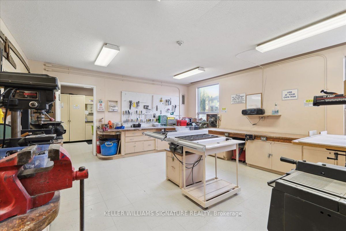2055 Upper Middle Rd, #1707