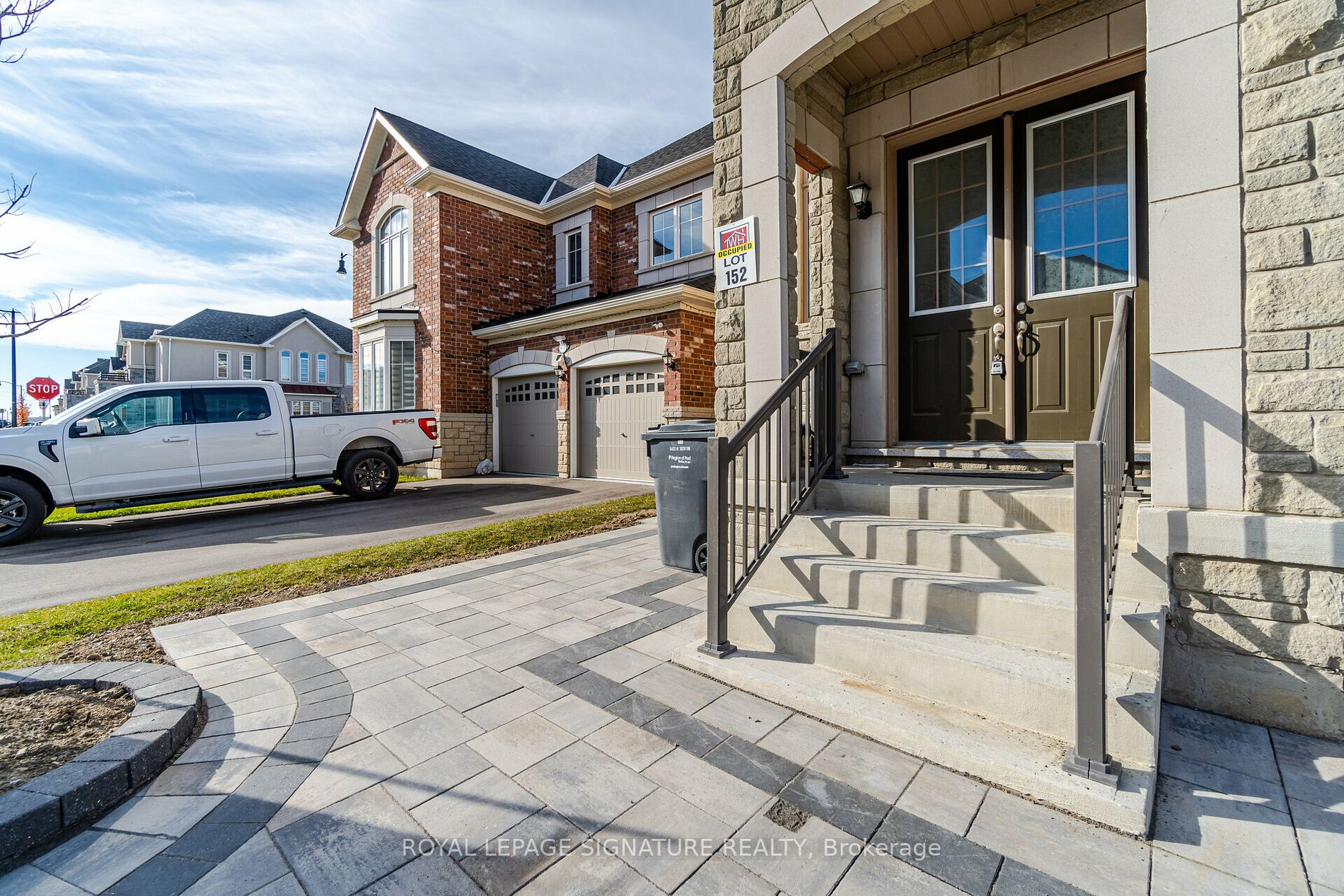 3 Farringdon Cres, #1