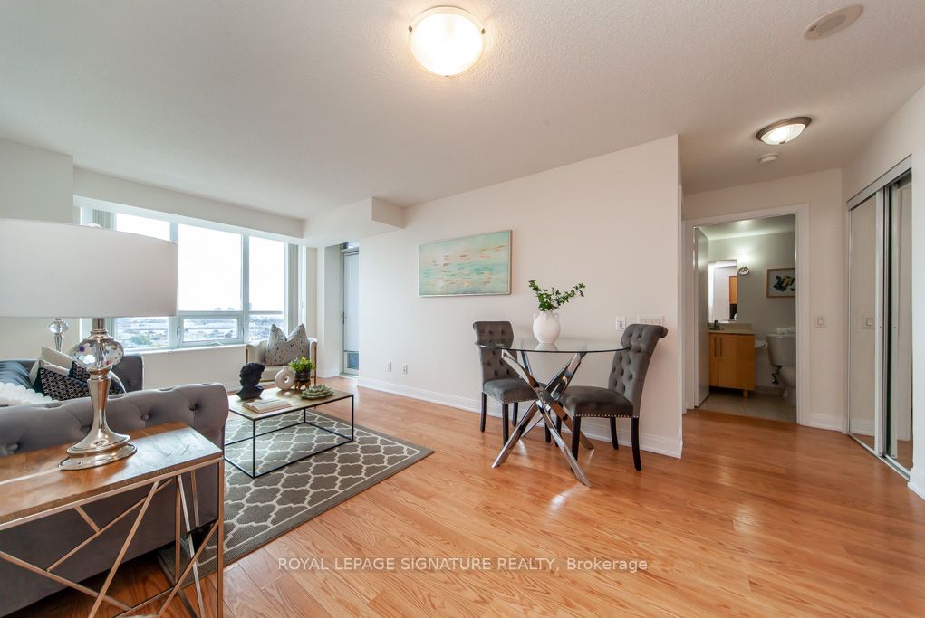 25 Viking Lane N, #1553