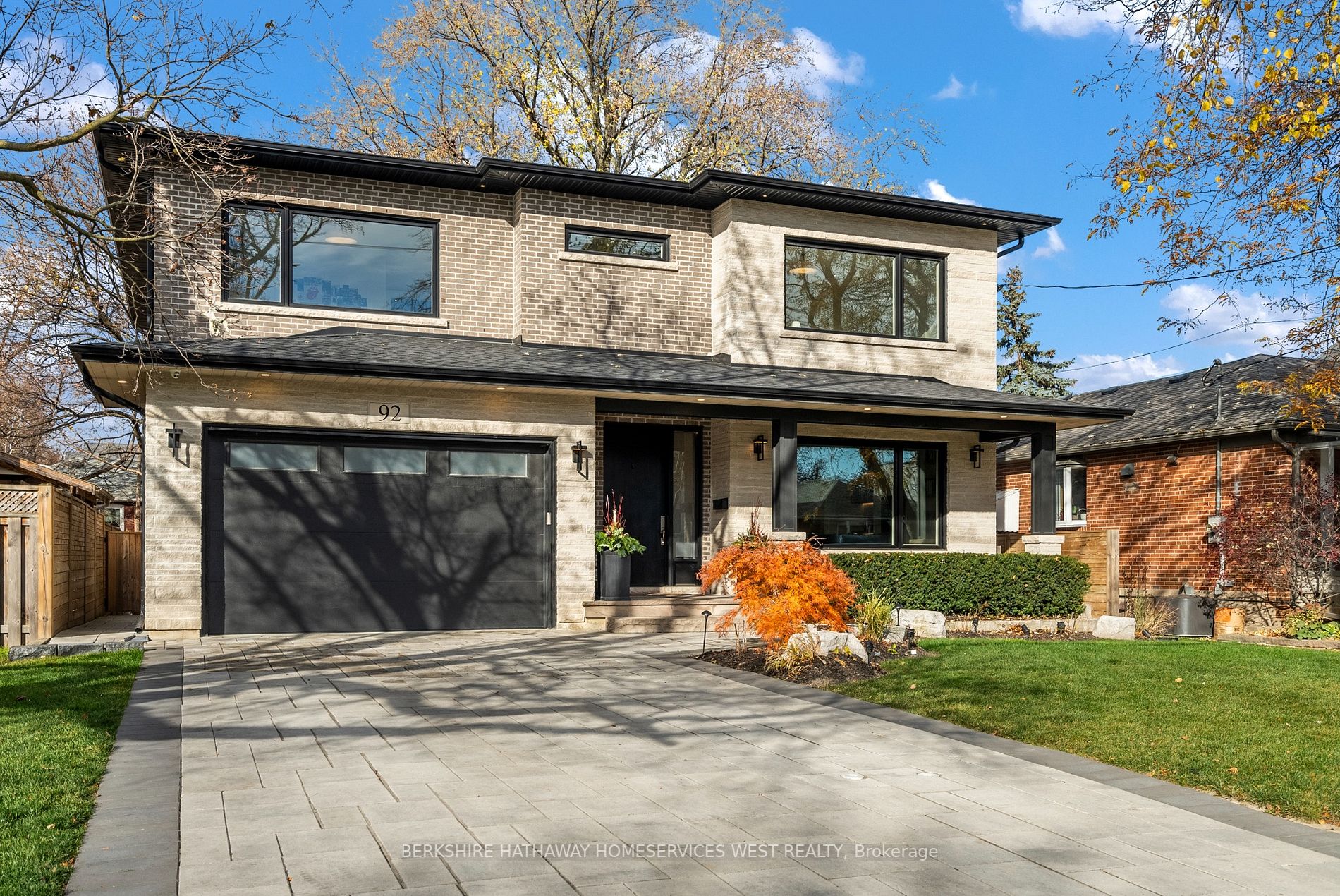 92 Mervyn Ave