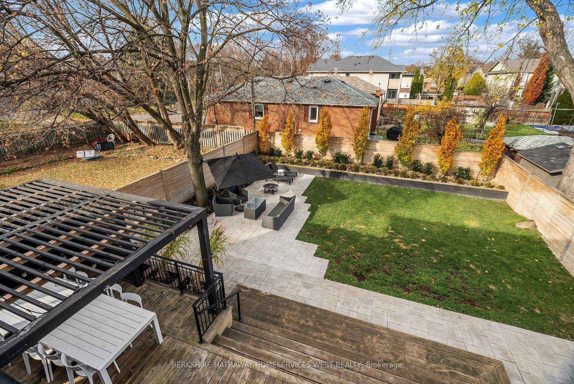 92 Mervyn Ave