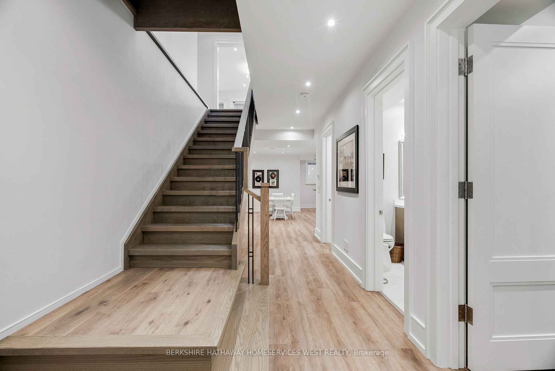 92 Mervyn Ave