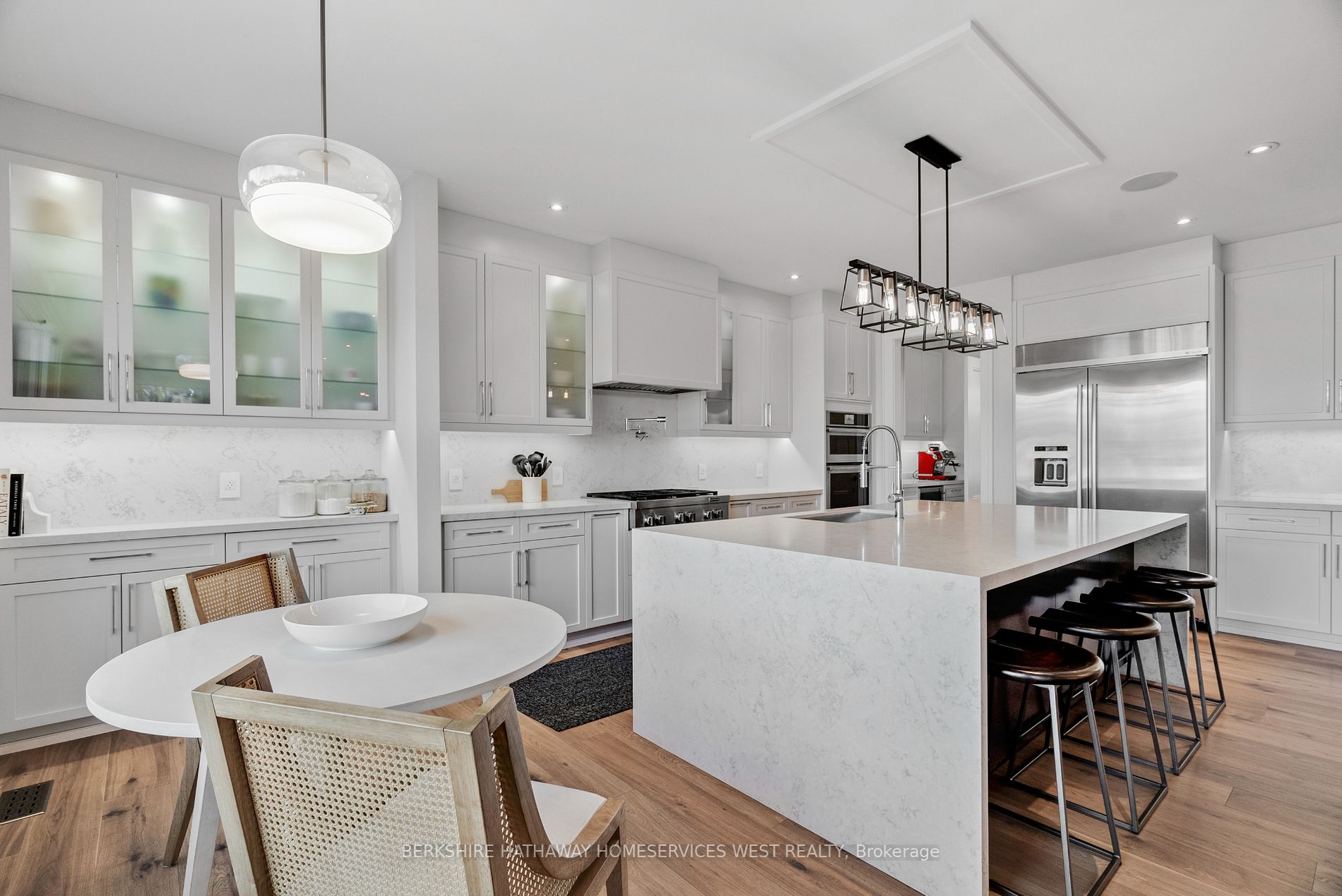 92 Mervyn Ave