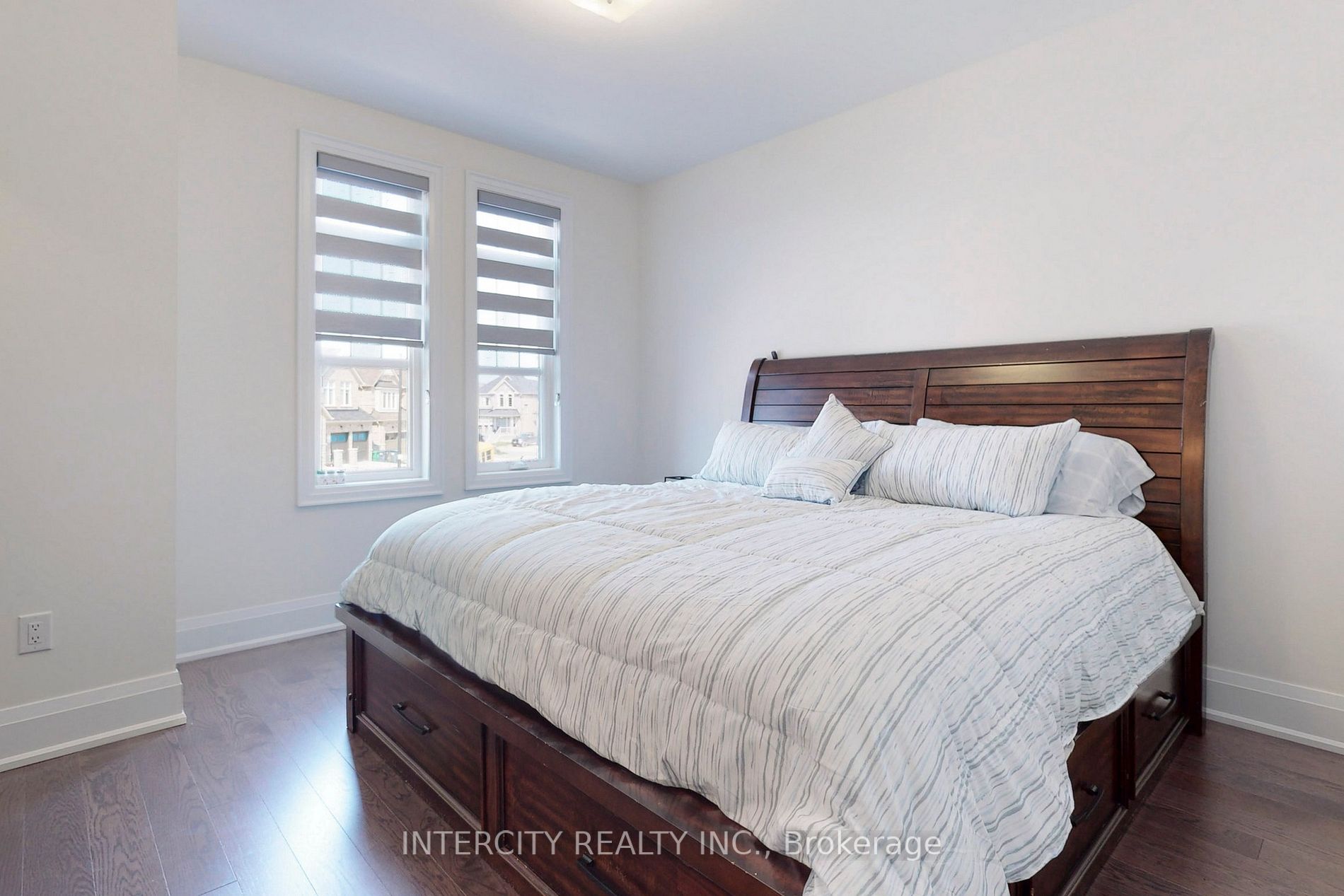 62 Royal Fern Cres