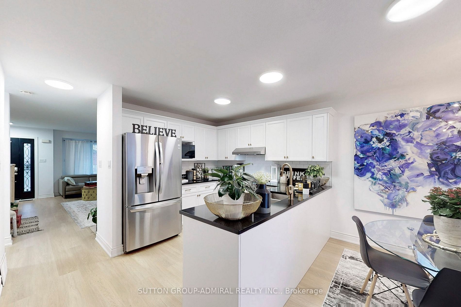 8 Clarke Ave