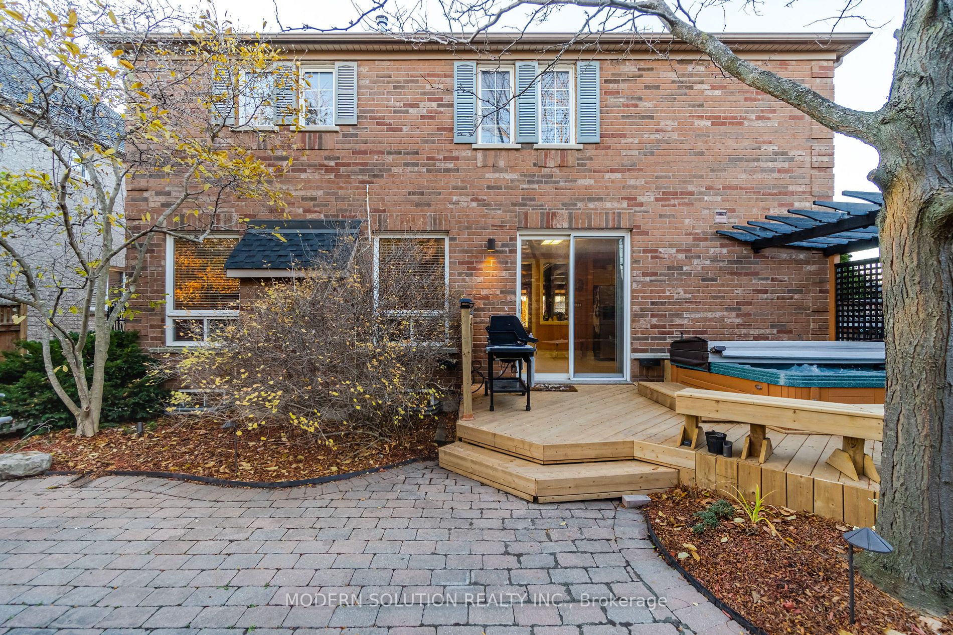 4826 Fulwell Rd