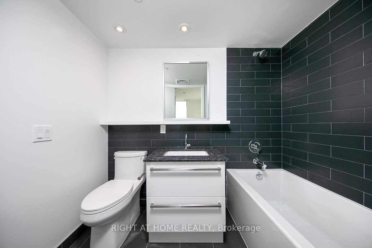 120 Varna Dr, #1503