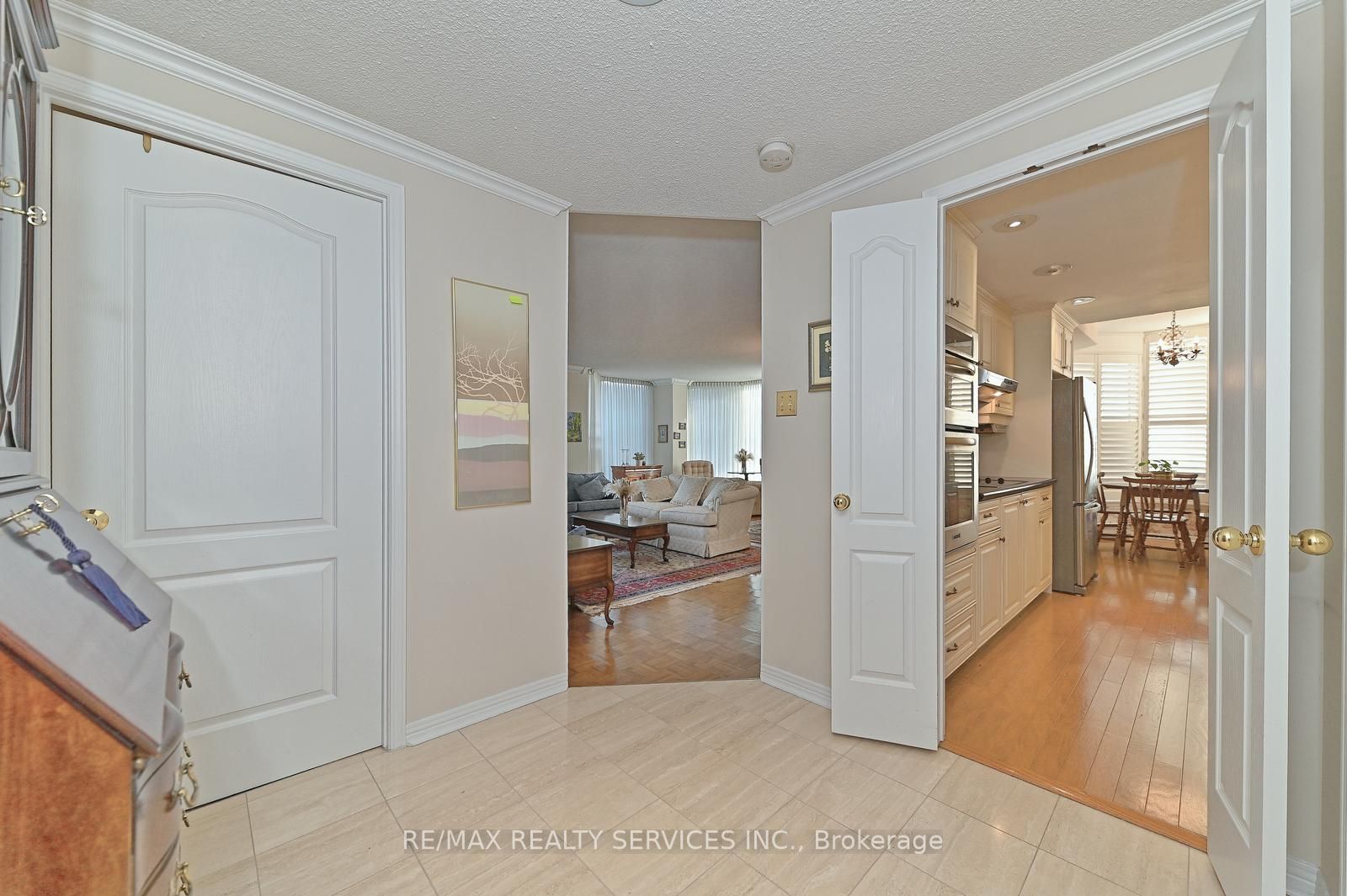 1905 Pilgrims Way, #804