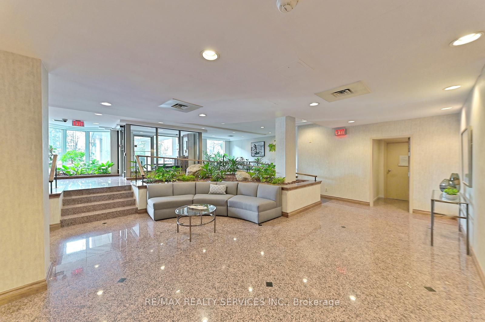 1905 Pilgrims Way, #804