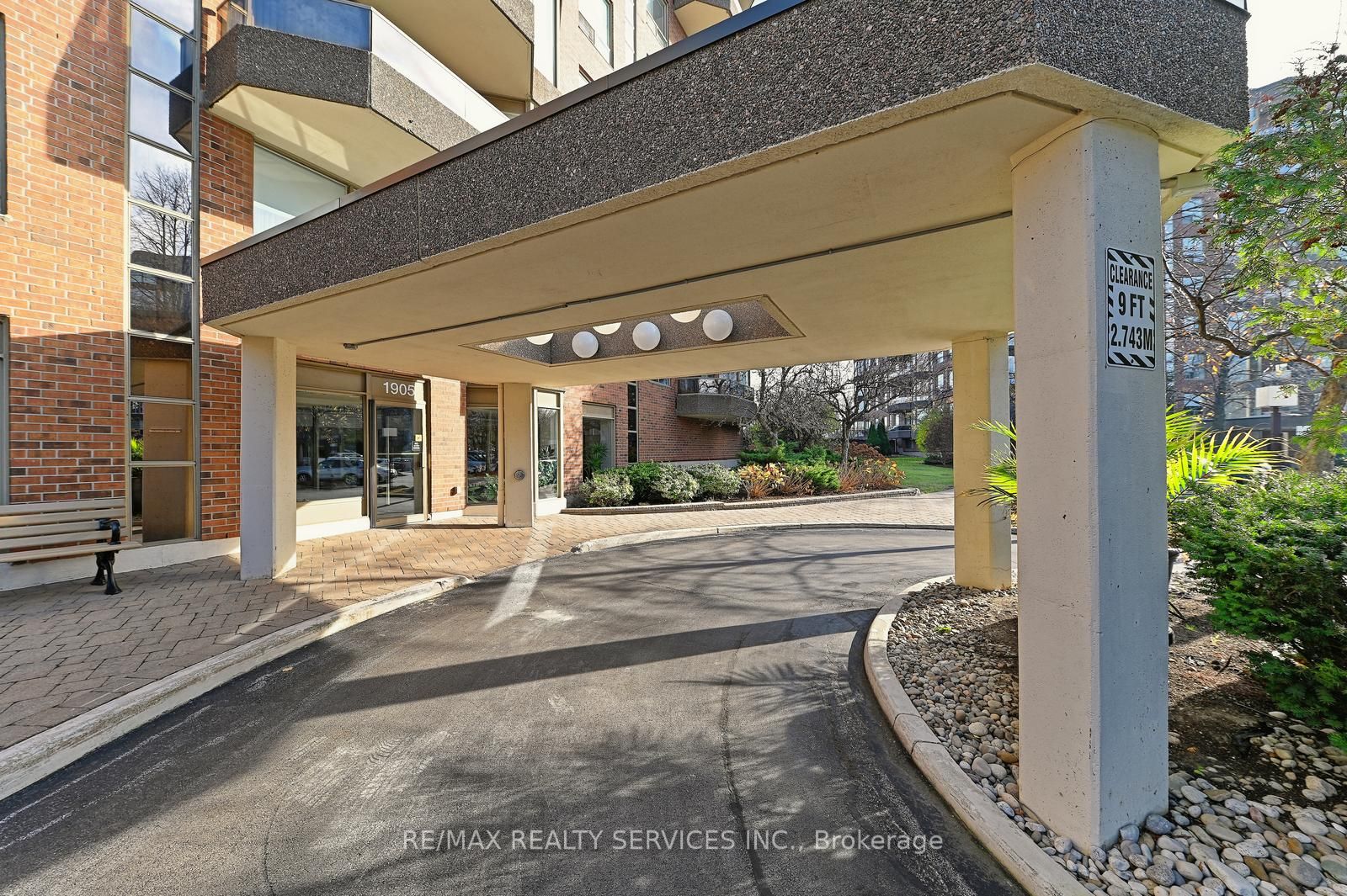 1905 Pilgrims Way, #804