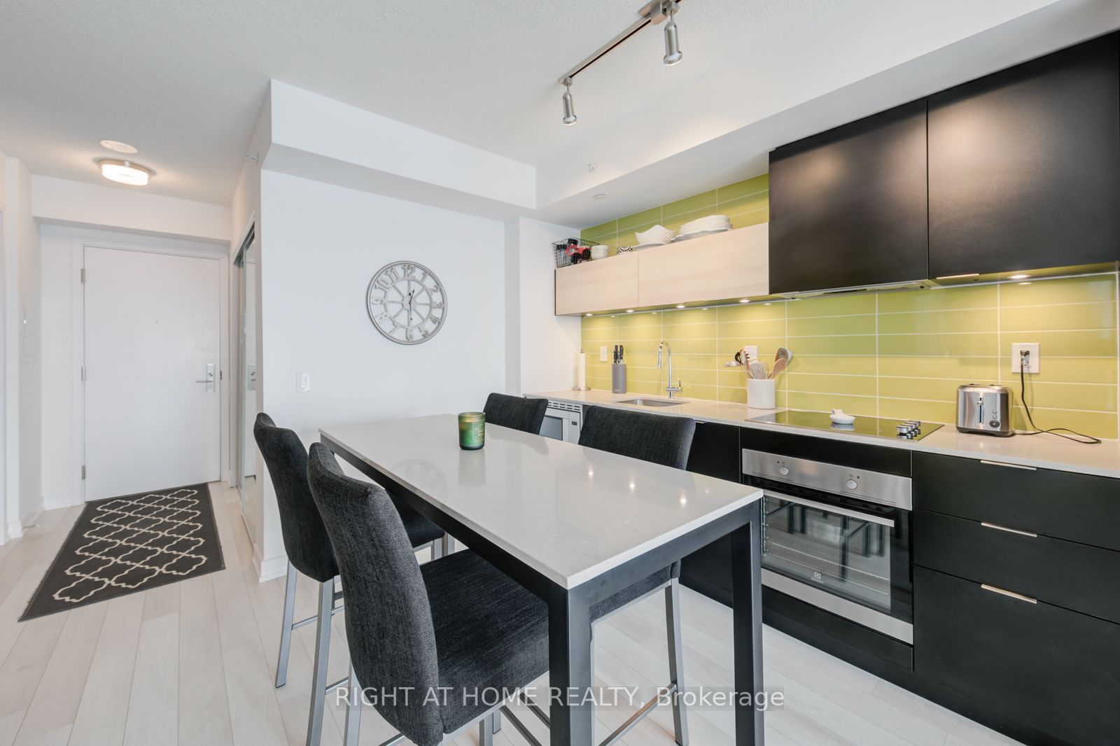 20 Thomas Riley Rd, #2510