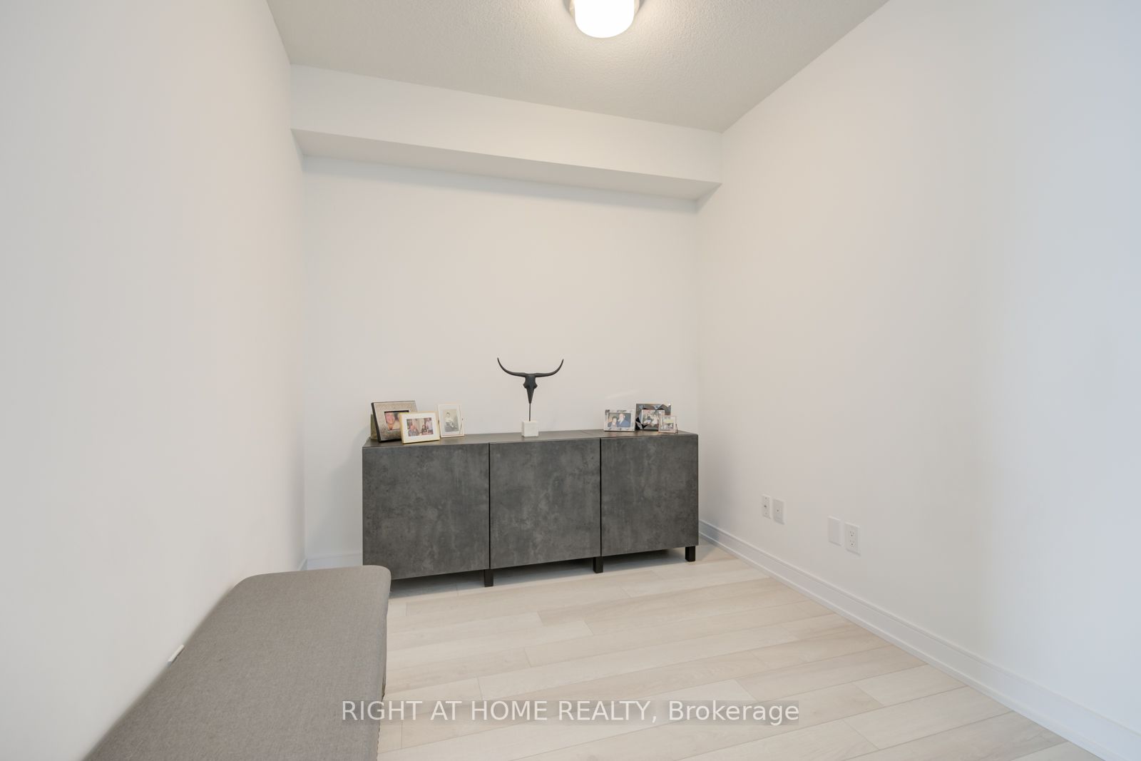 20 Thomas Riley Rd, #2510