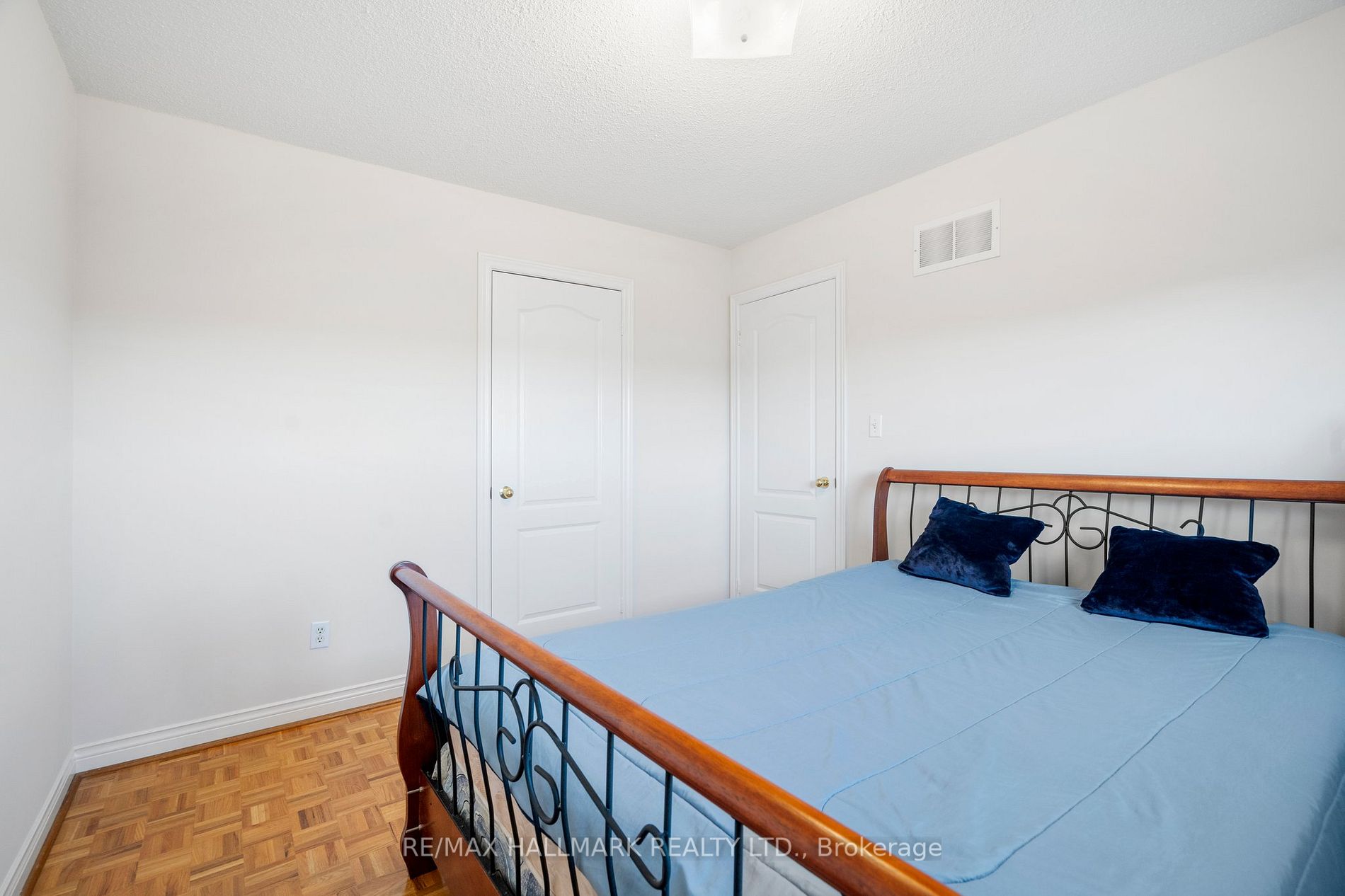 138 Waterbury St