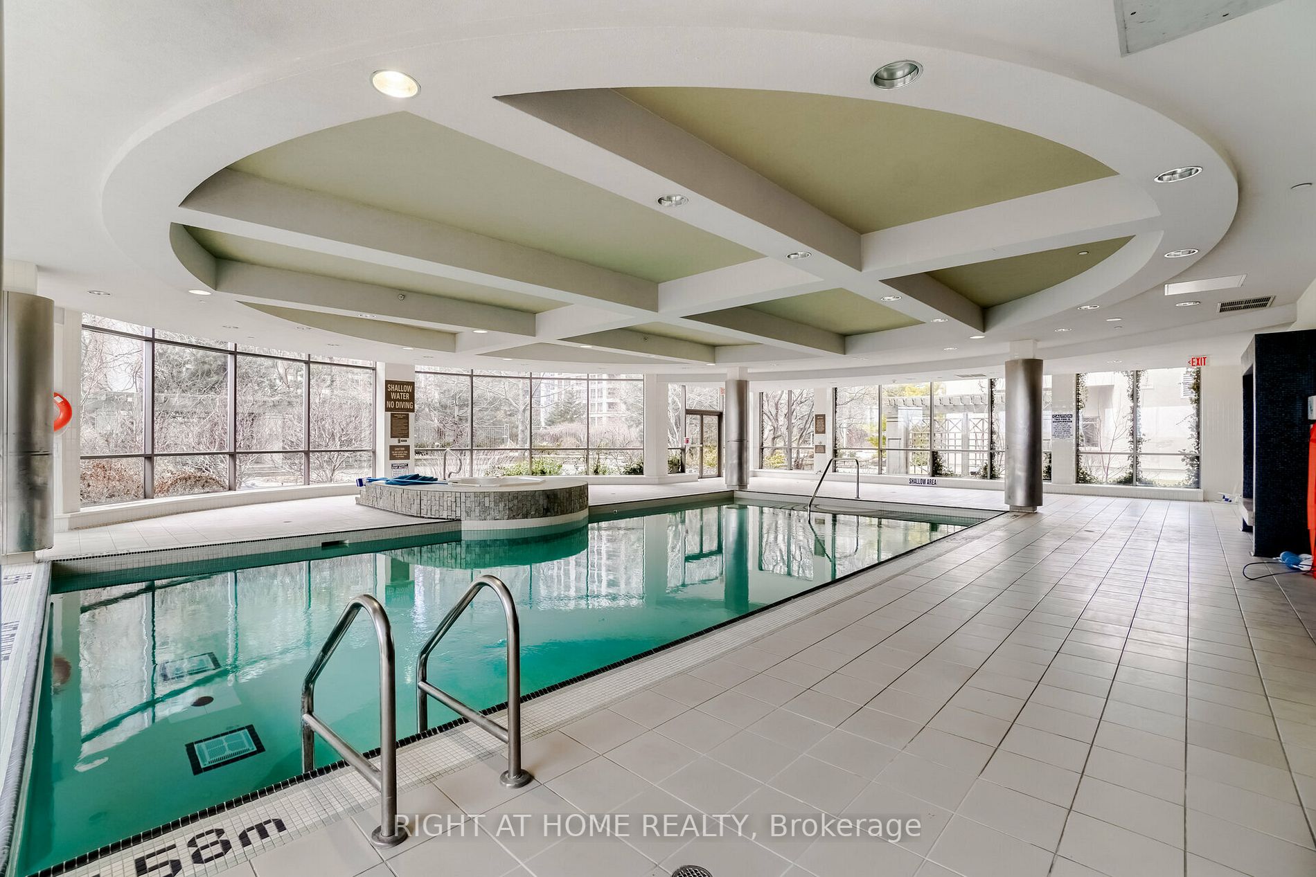 3888 Duke Of York Blvd, #1622