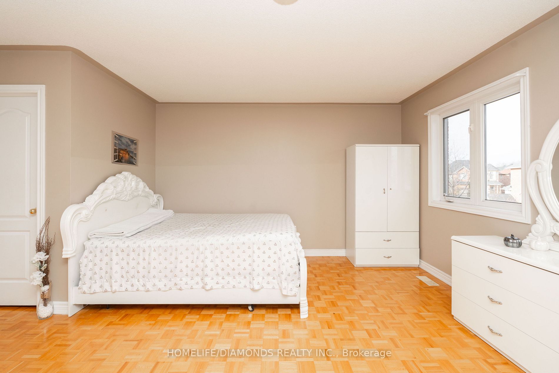 7173 Village Walk