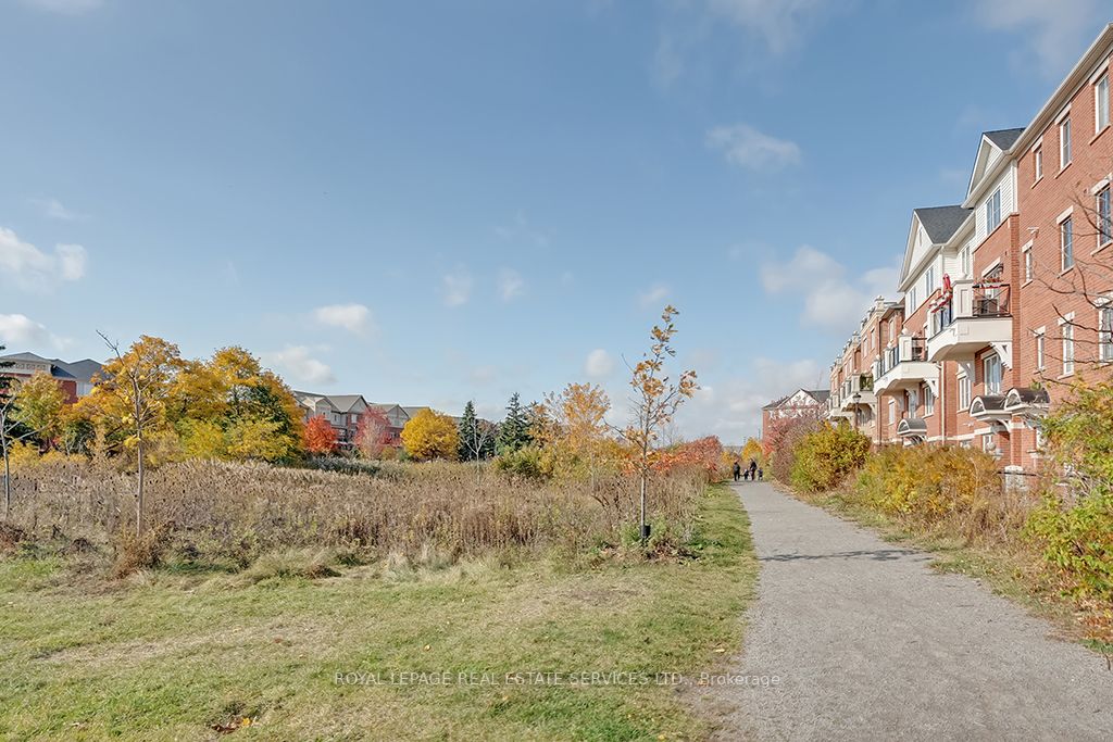 35 Hays Blvd, #23