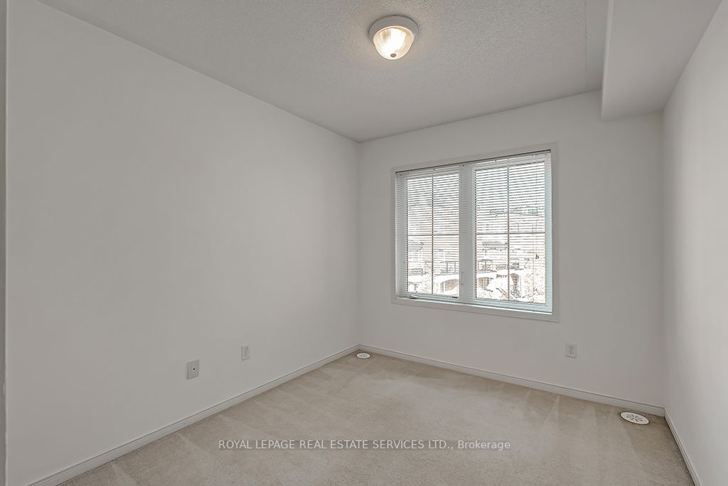 35 Hays Blvd, #23