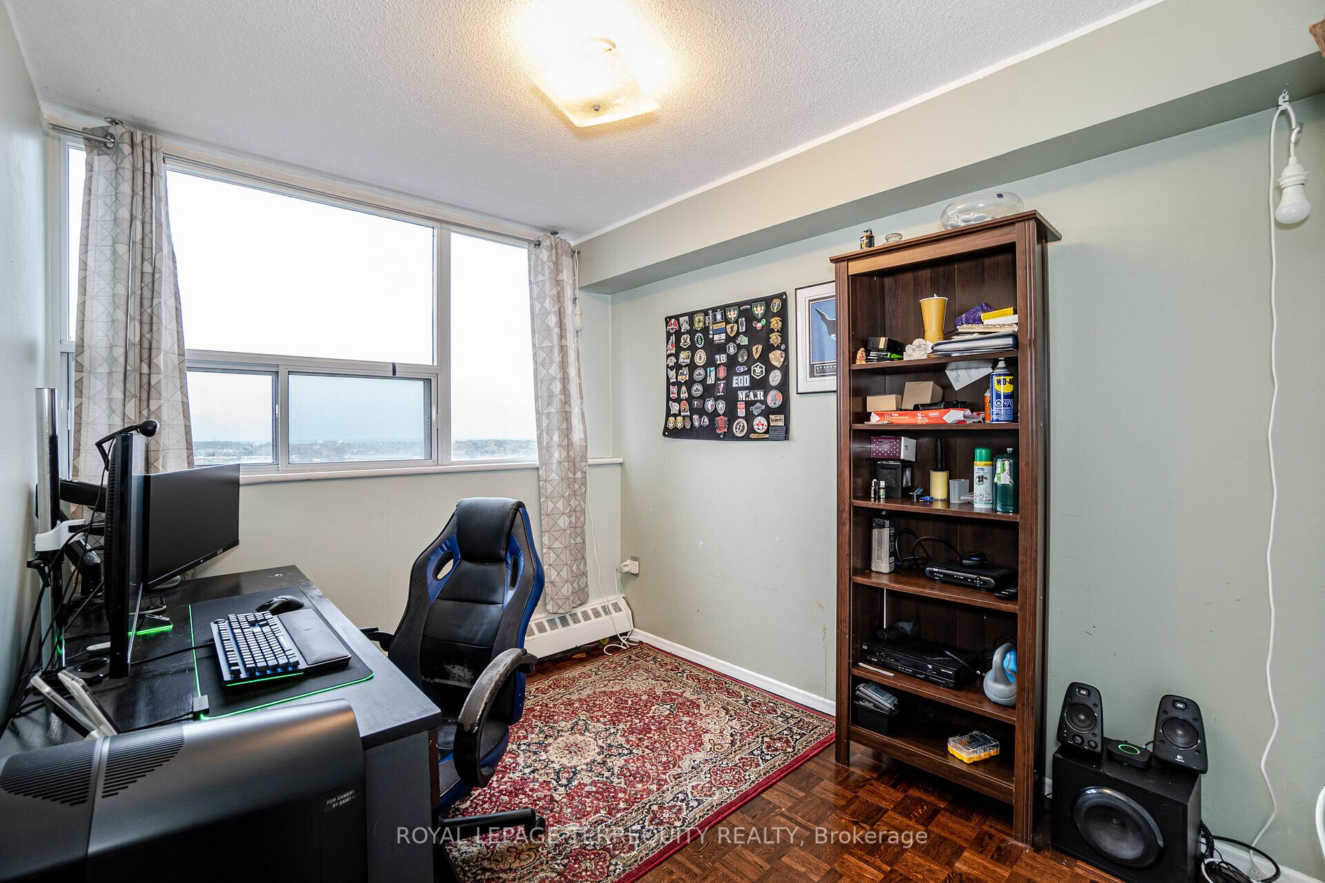 530 Lolita Gdns, #1004