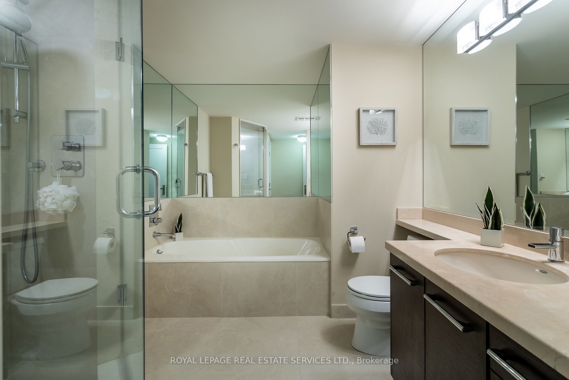 1 Palace Pier Crt, #3401