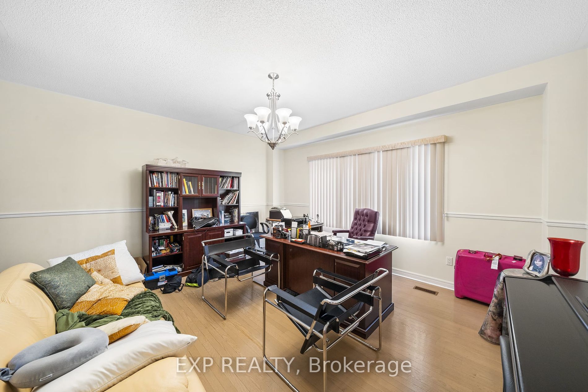 2166 Erin Centre Blvd
