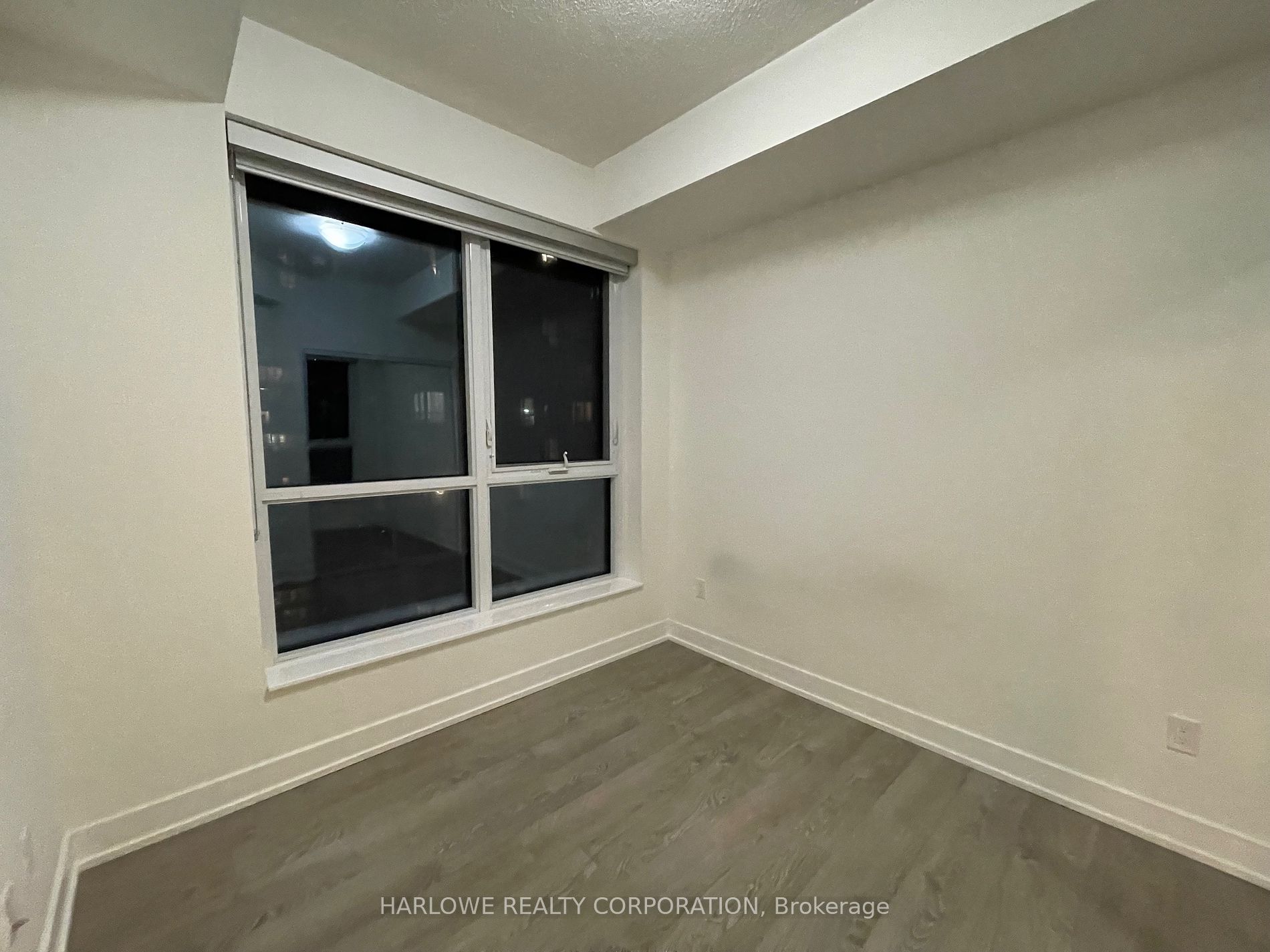 9 Mabelle Avenue, #3118