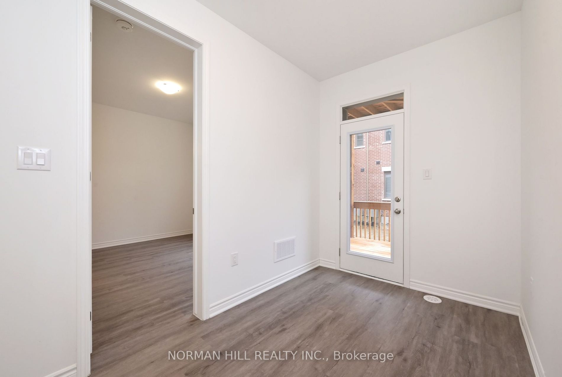4032 Saida St, #4032