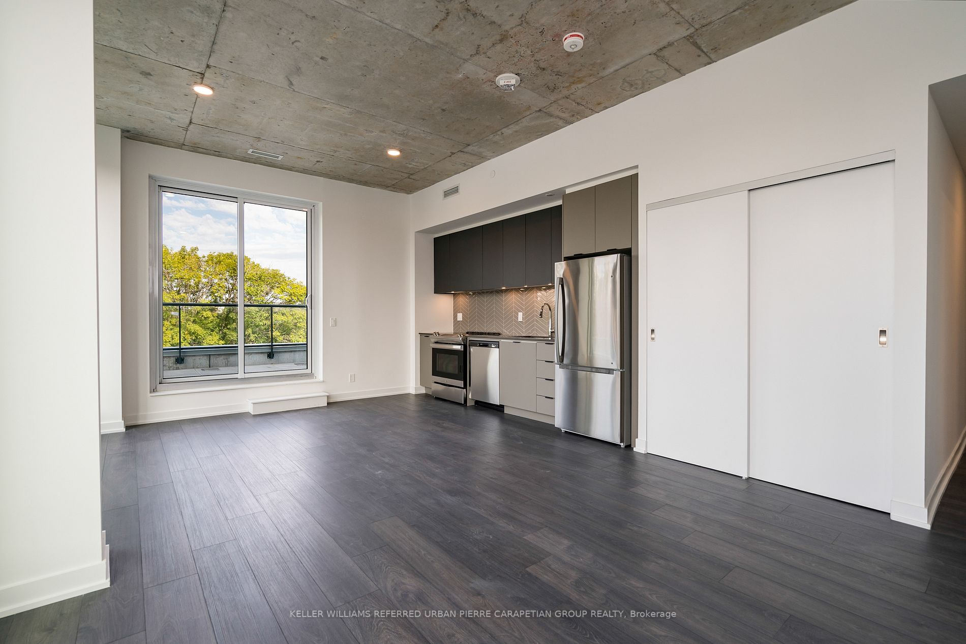 57 Brock Ave, #504