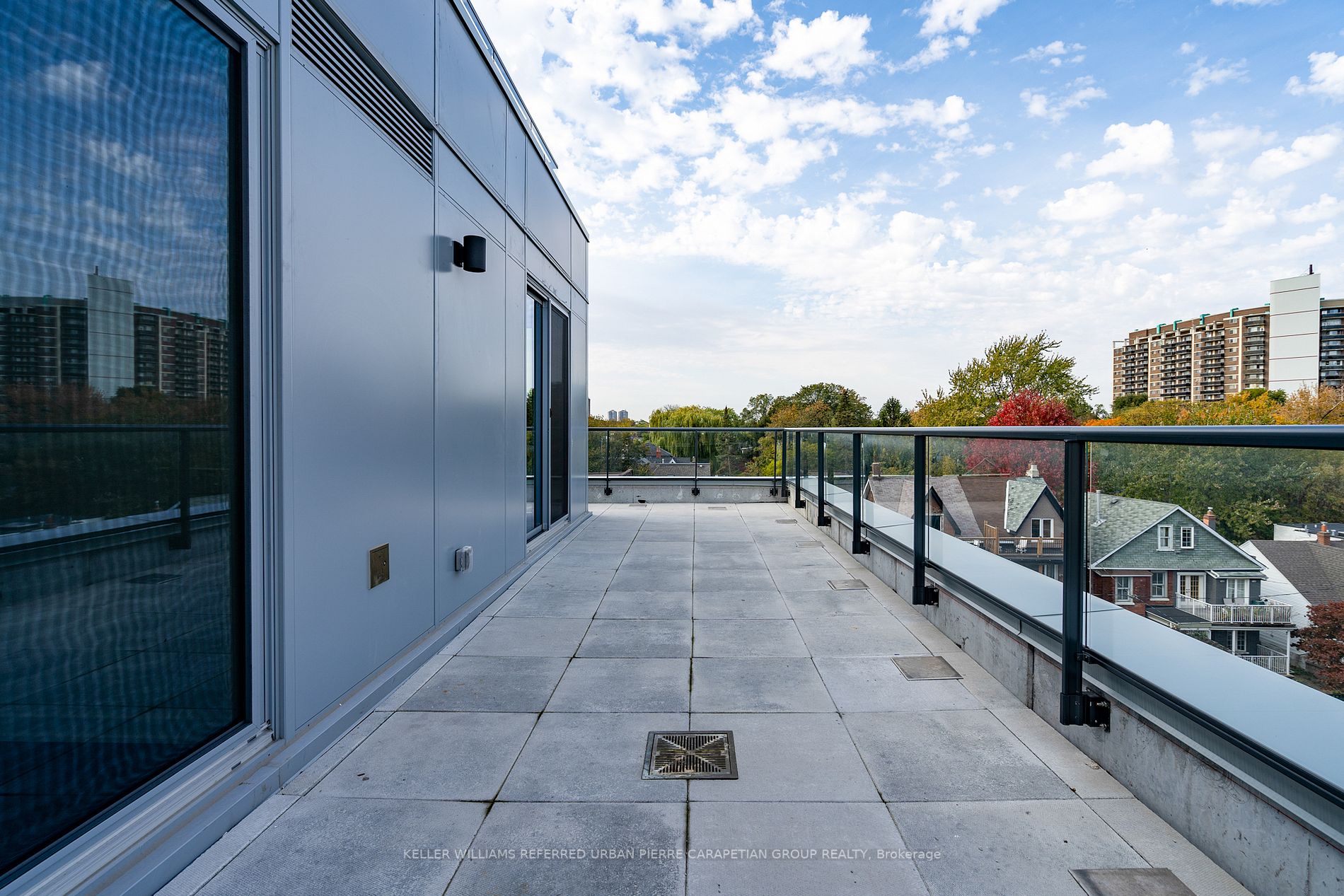 57 Brock Ave, #504