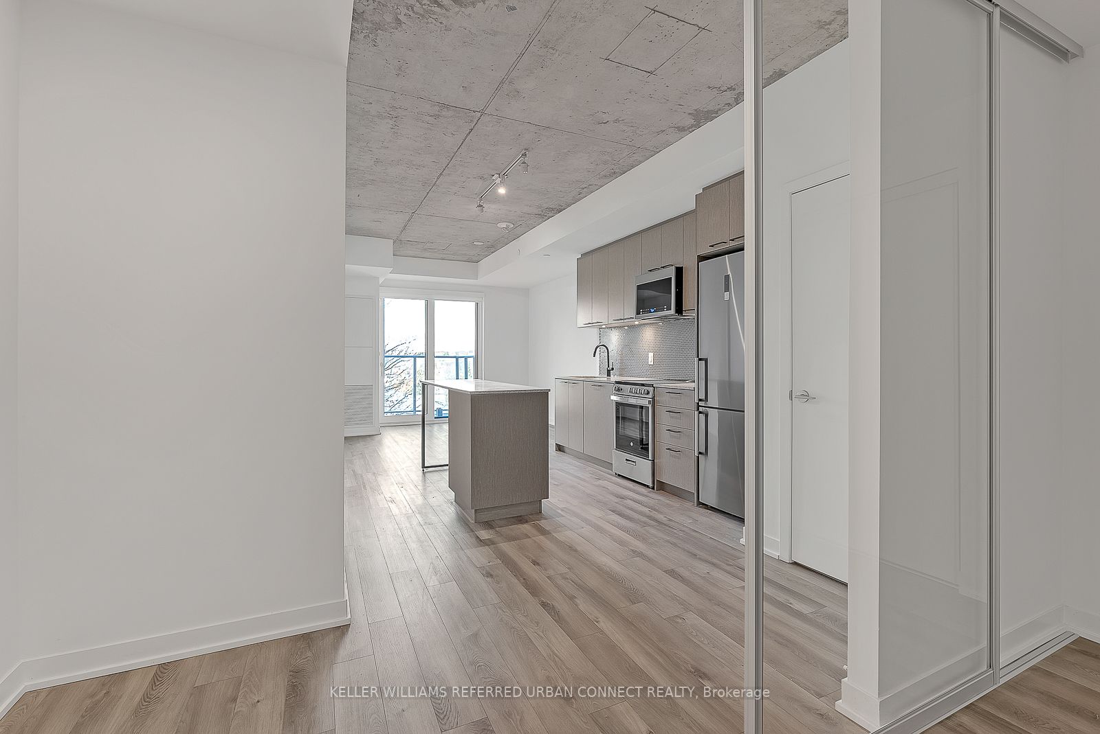 1808 St. Clair Ave W, #506