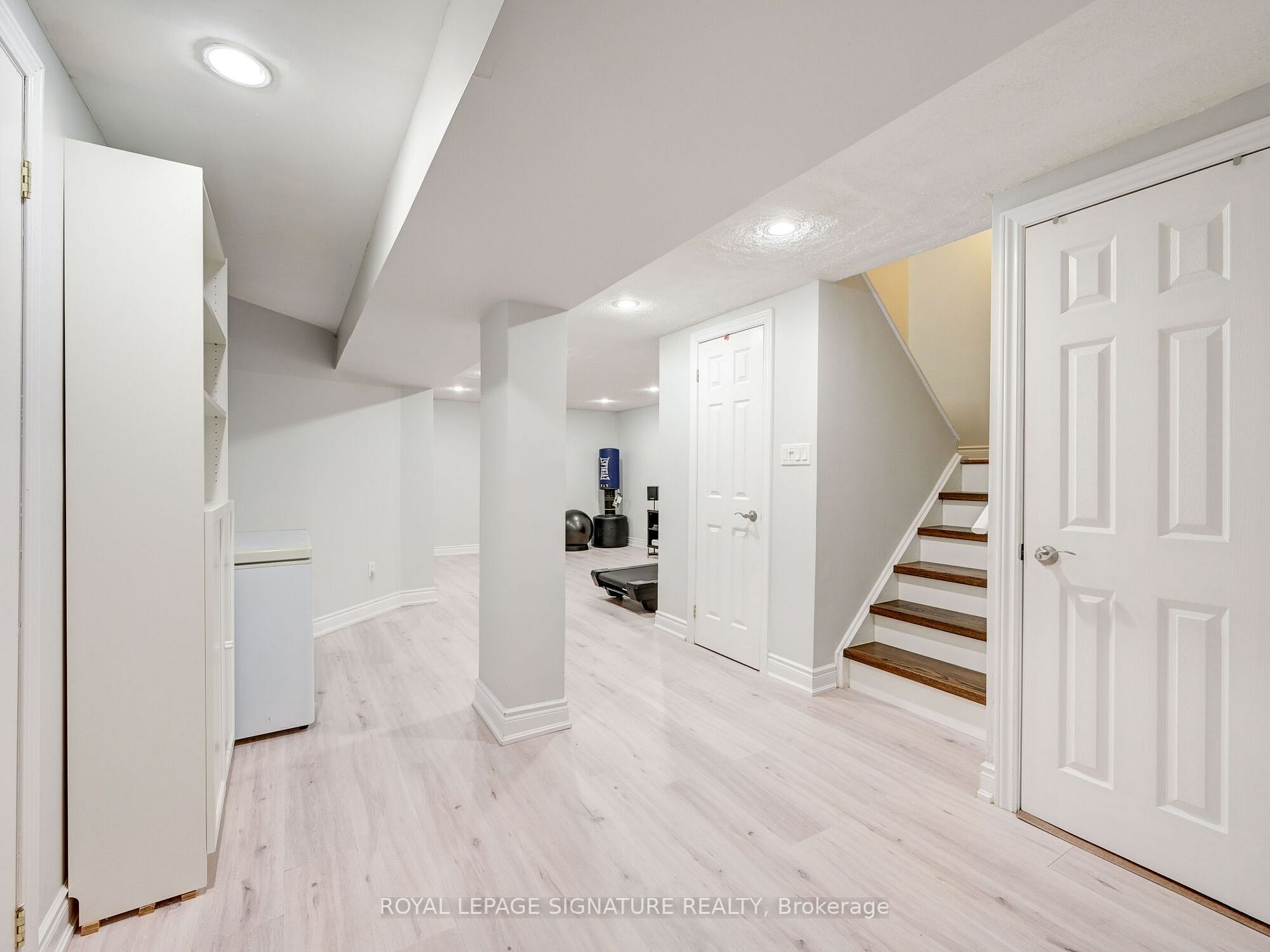 2348 Gareth Rd