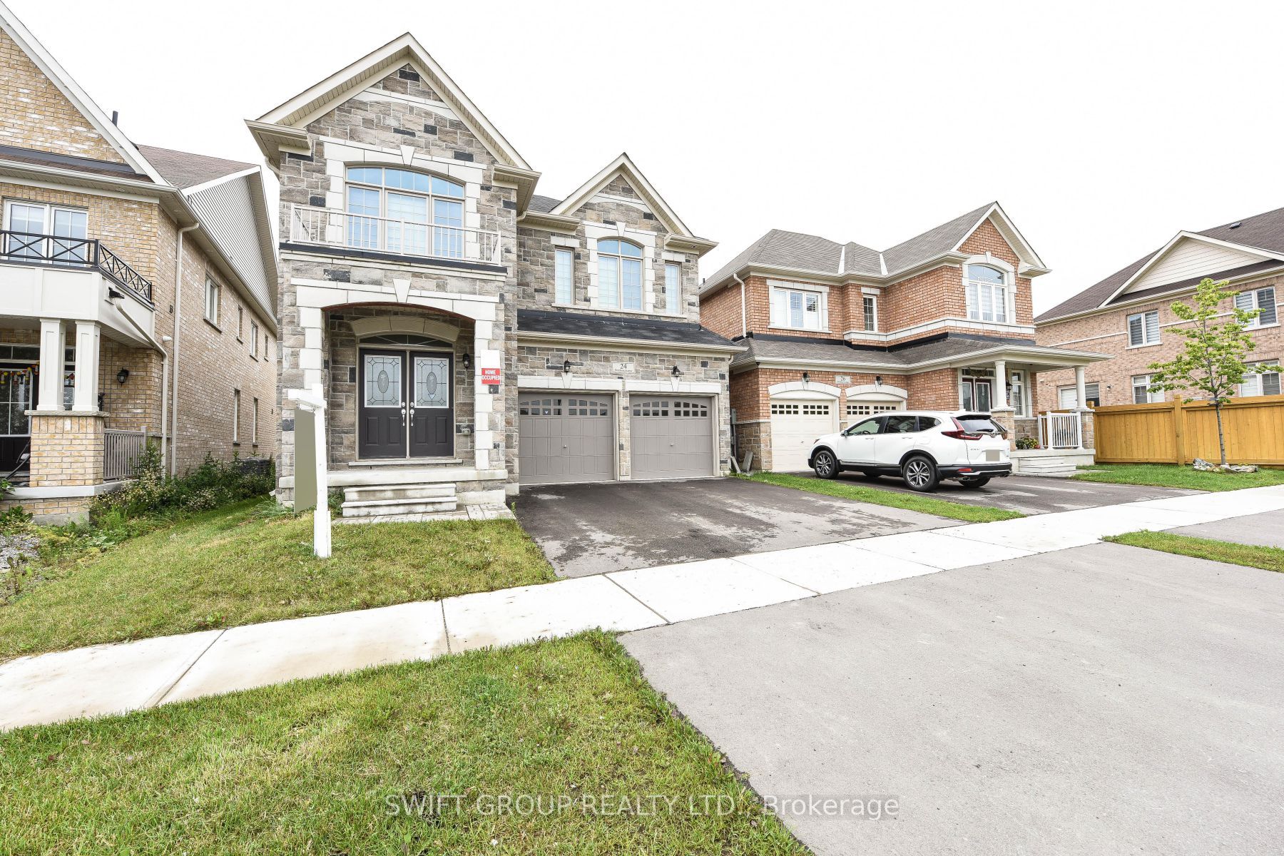 24 Dotchson Ave, #Upper